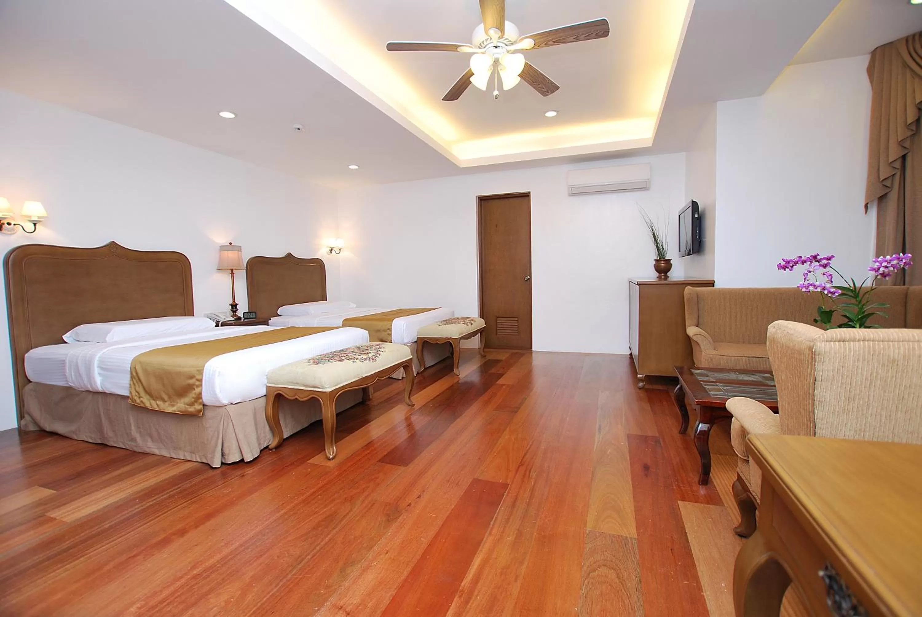 Deluxe Double Room in Villa Ibarra