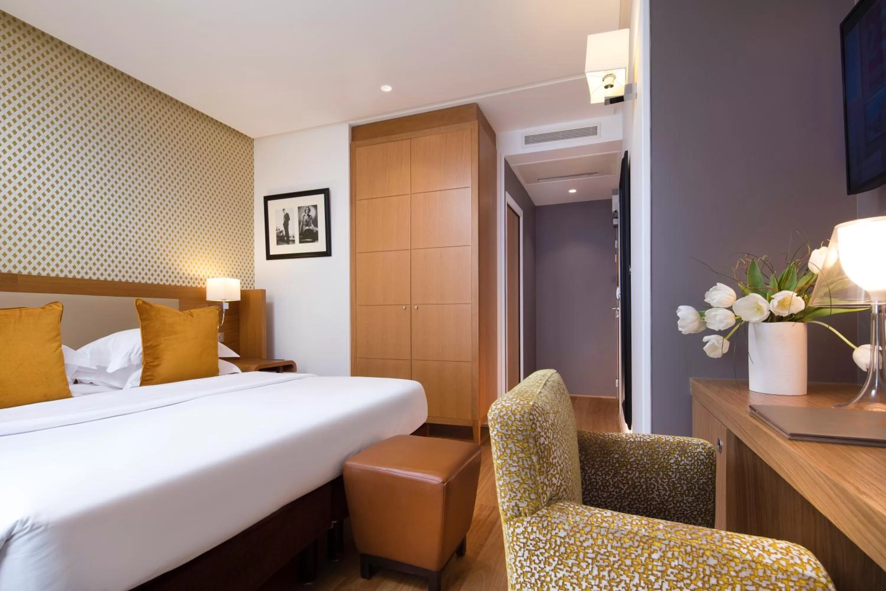 Superior Double Room in Hotel Le Six