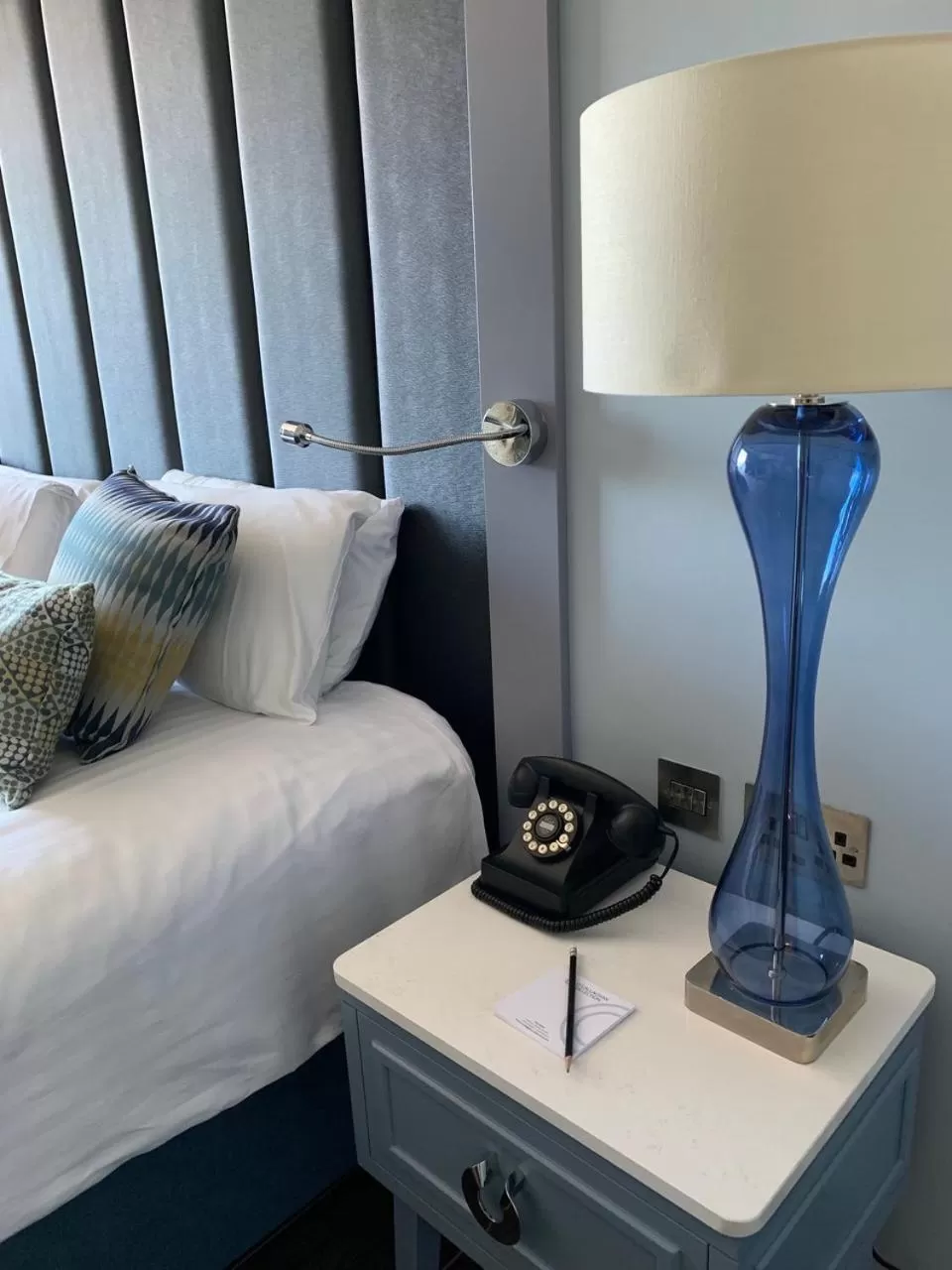 Queen Room in The Eliott Hotel