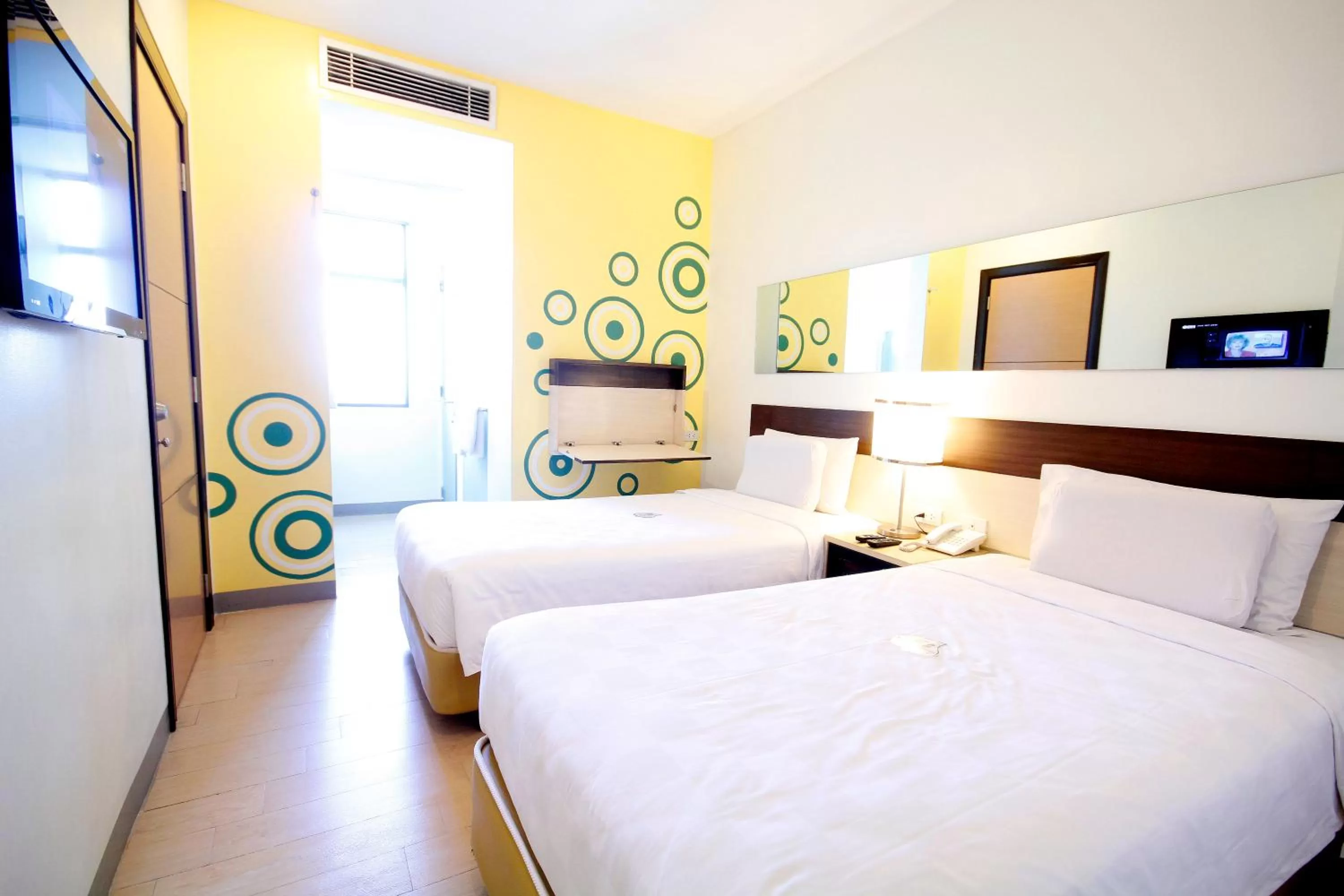 Go Hotels Otis - Manila