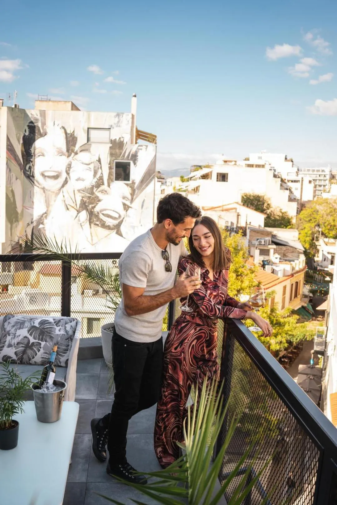 Deluxe Suite with Hot Tub & Terrace in Melo Athens