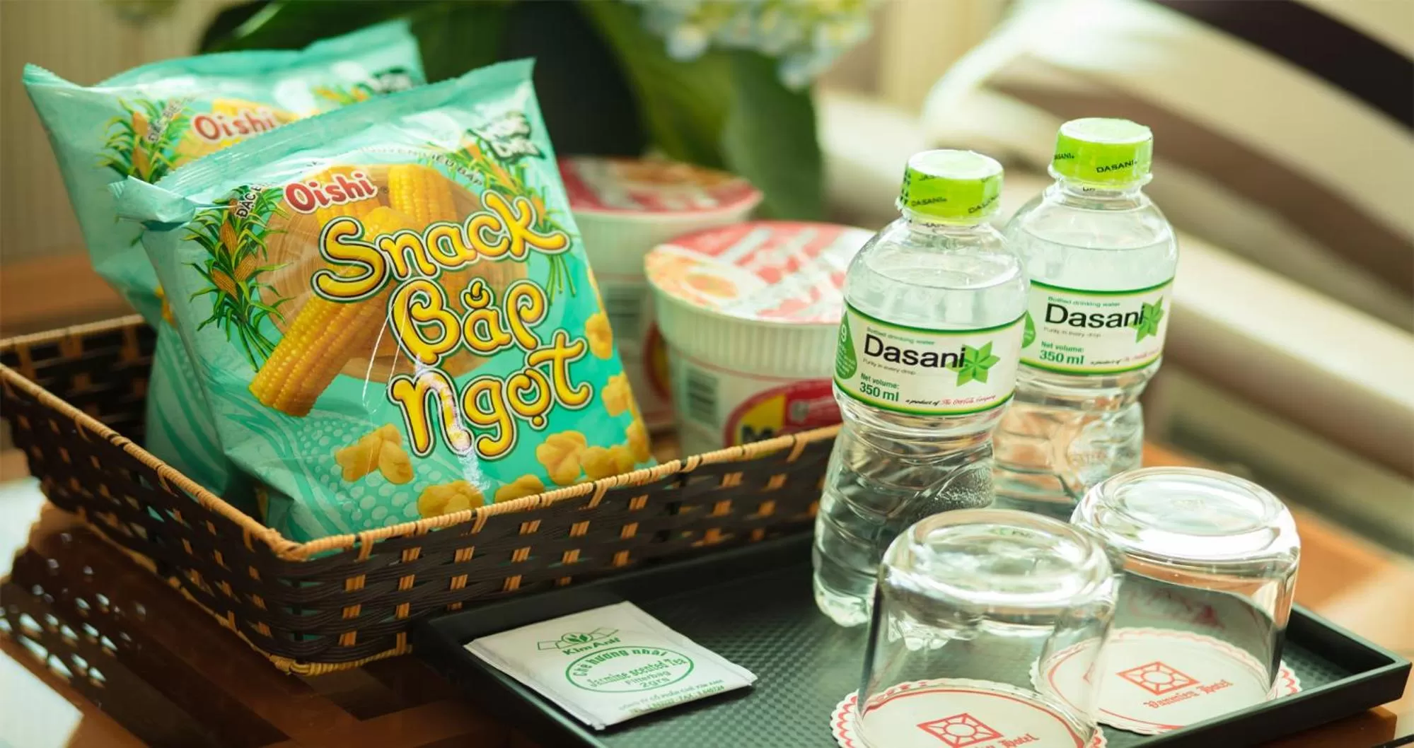 Deluxe Twin Room in Van Mieu Hotel