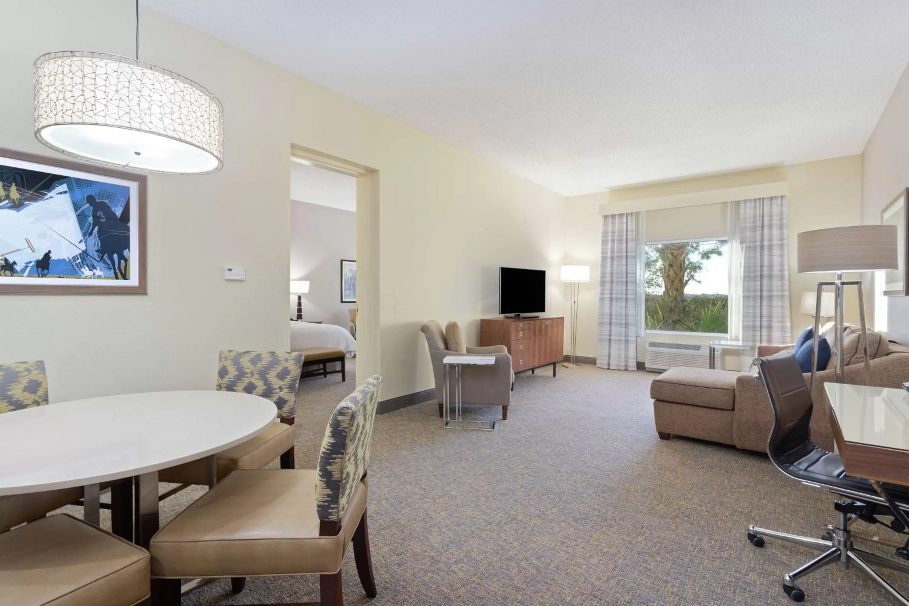 Non-Smoking Apartment in Hampton Inn & Suites Wellington