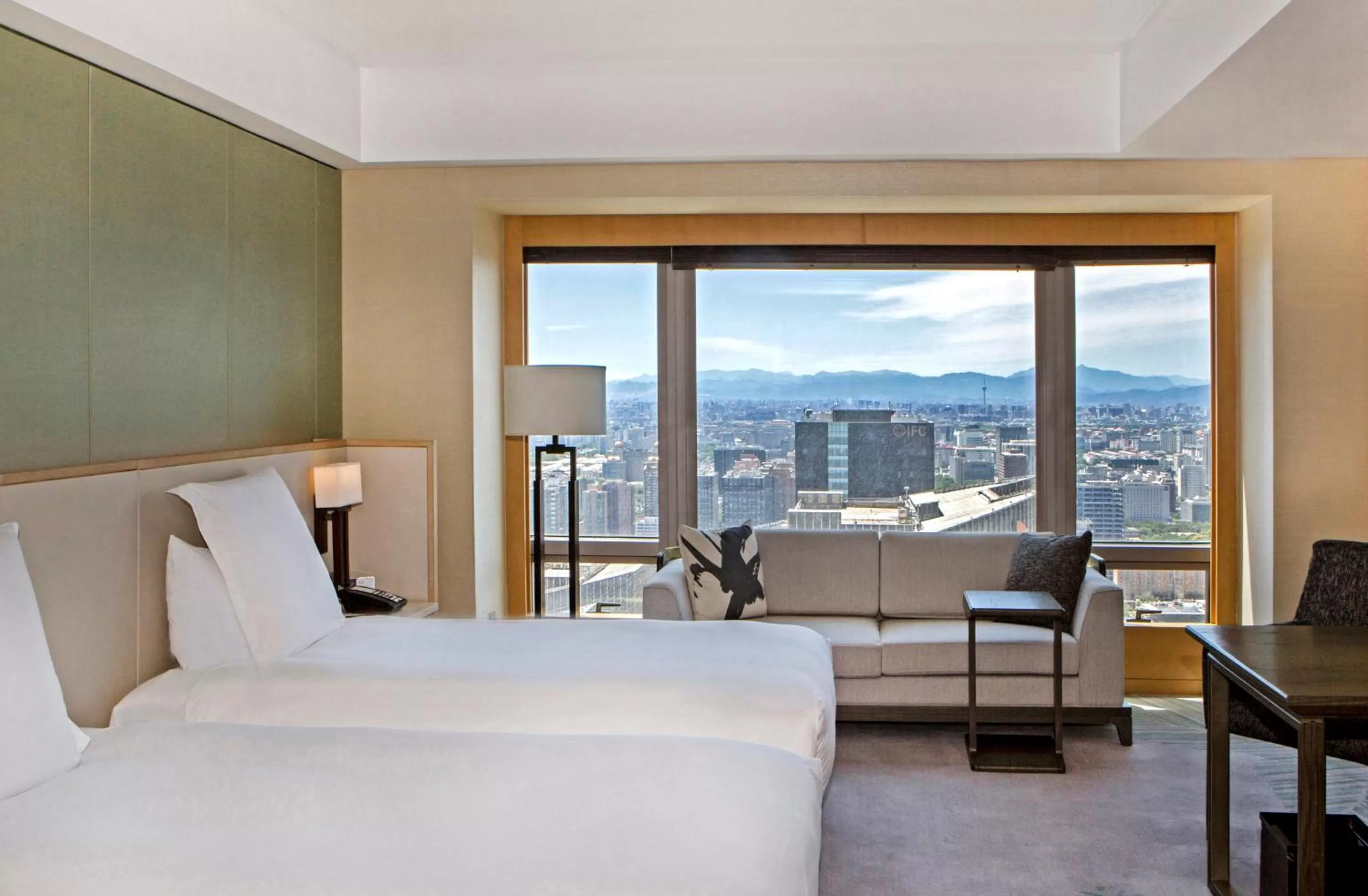 Twin Room with Changan Avenue View in Park Hyatt Beijing