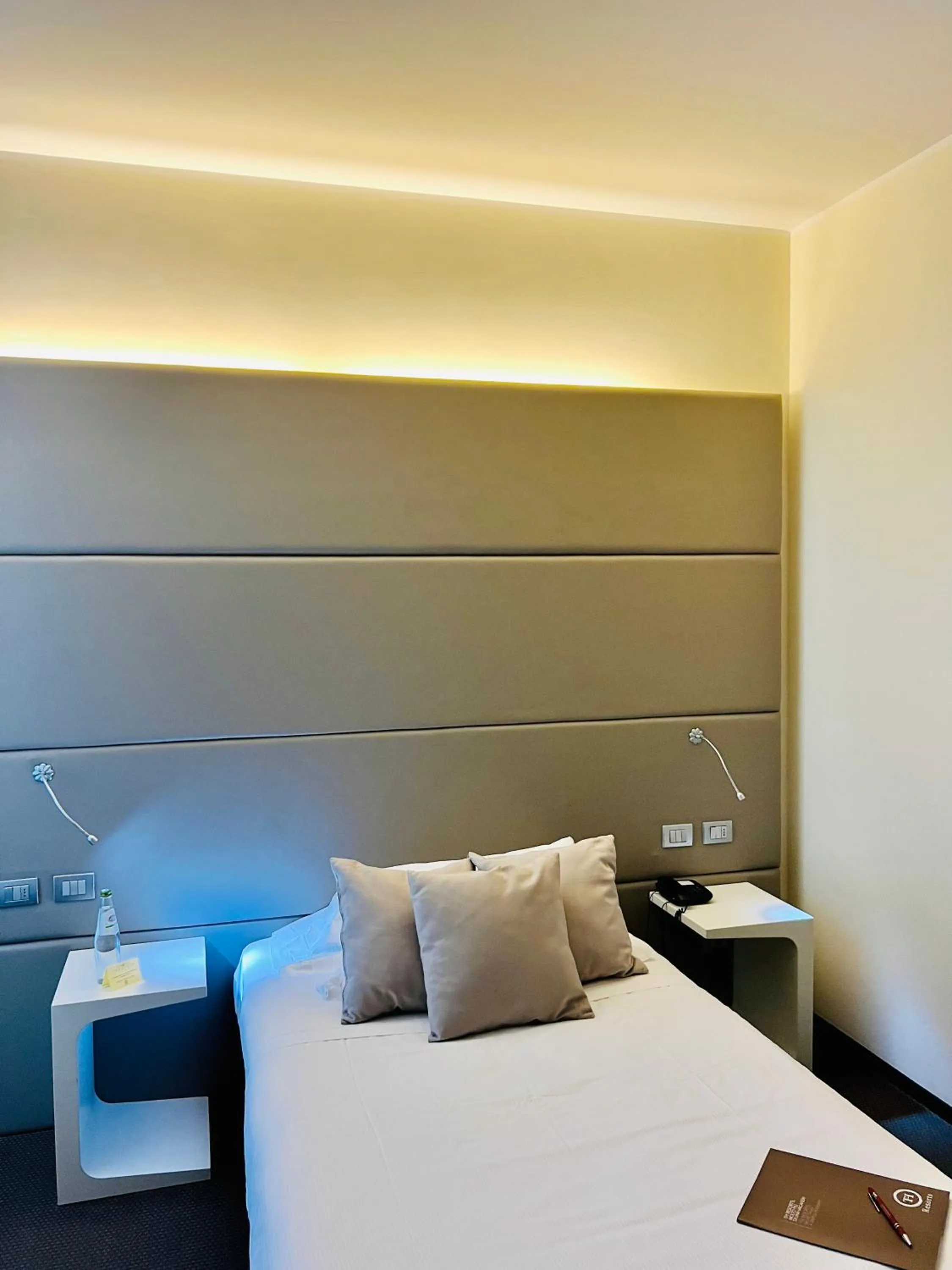 Classic Twin Room - Disability Access in TH Assisi - Hotel Cenacolo