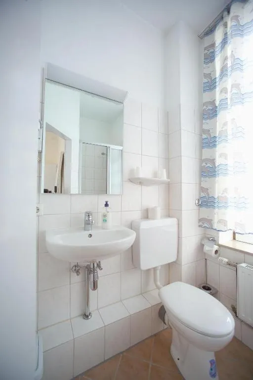 Economy Double Room in Hotel Terminus am Hauptbahnhof & ZOB