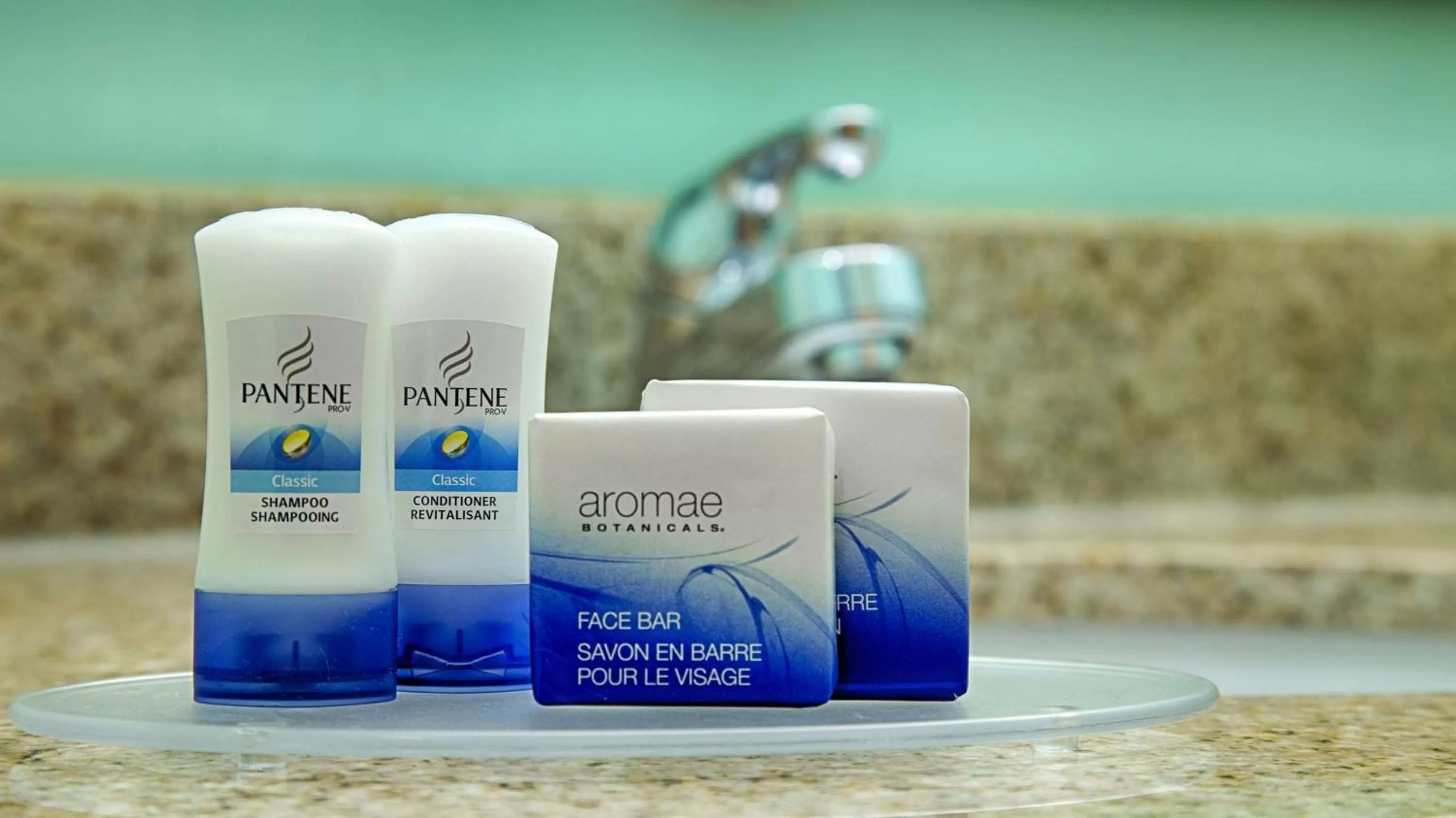 Queen Room with Two Queen Beds and Bath Tub - Disability Access/Non-Smoking in Best Western Plus Glen Allen Inn