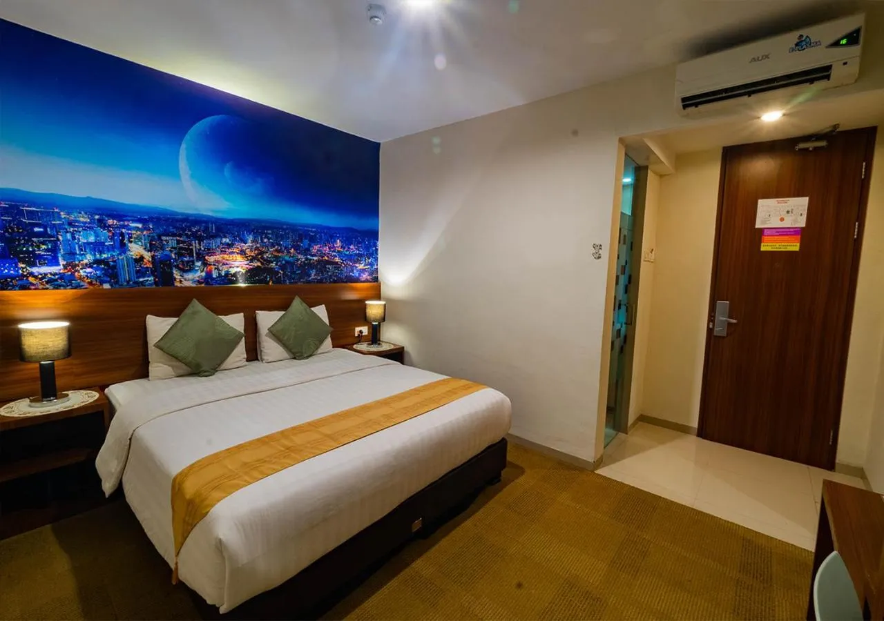 Cozy Double or Twin Room in Miyanna Hotel