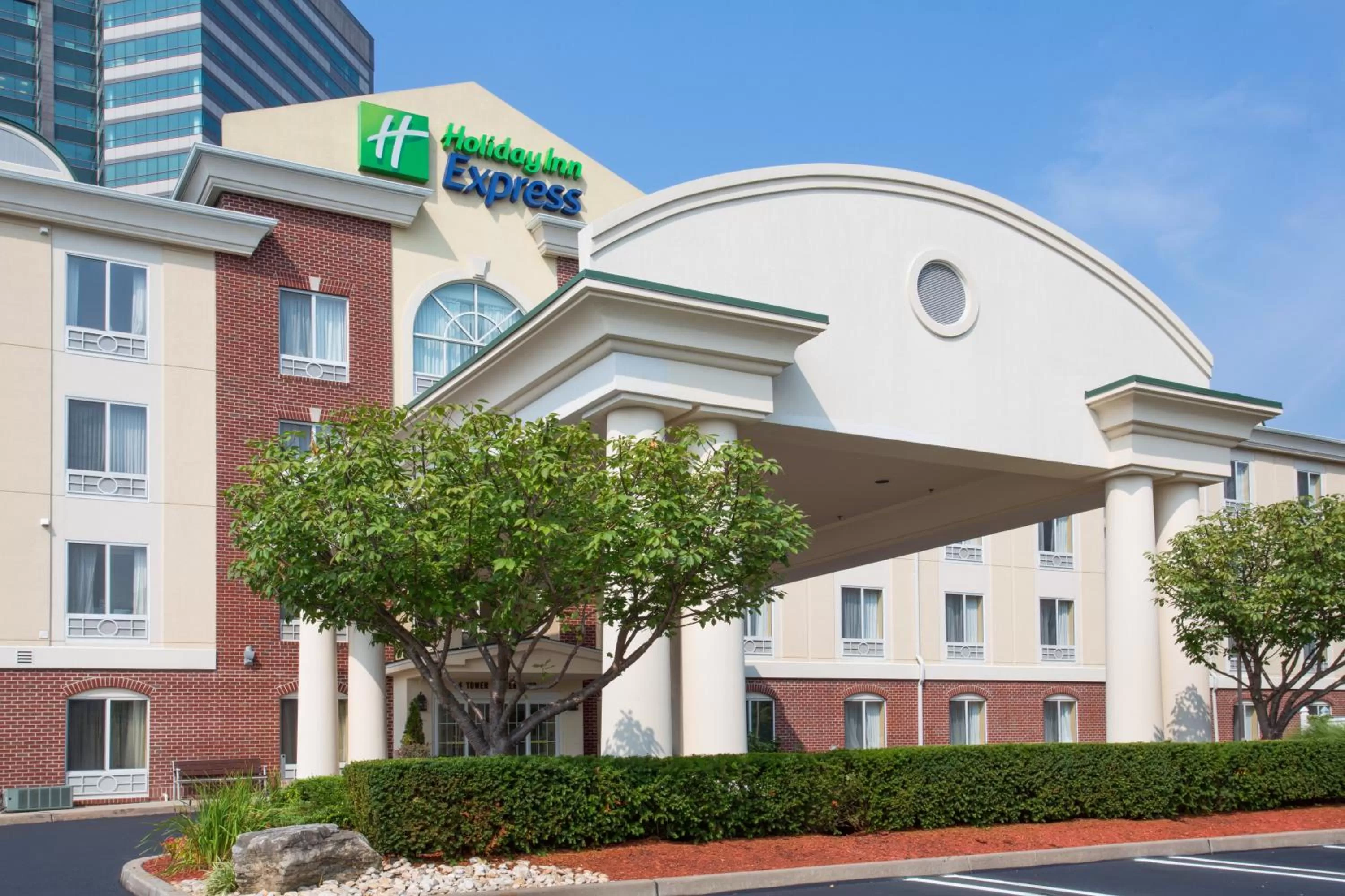 Holiday Inn Express Tower Center New Brunswick by IHG