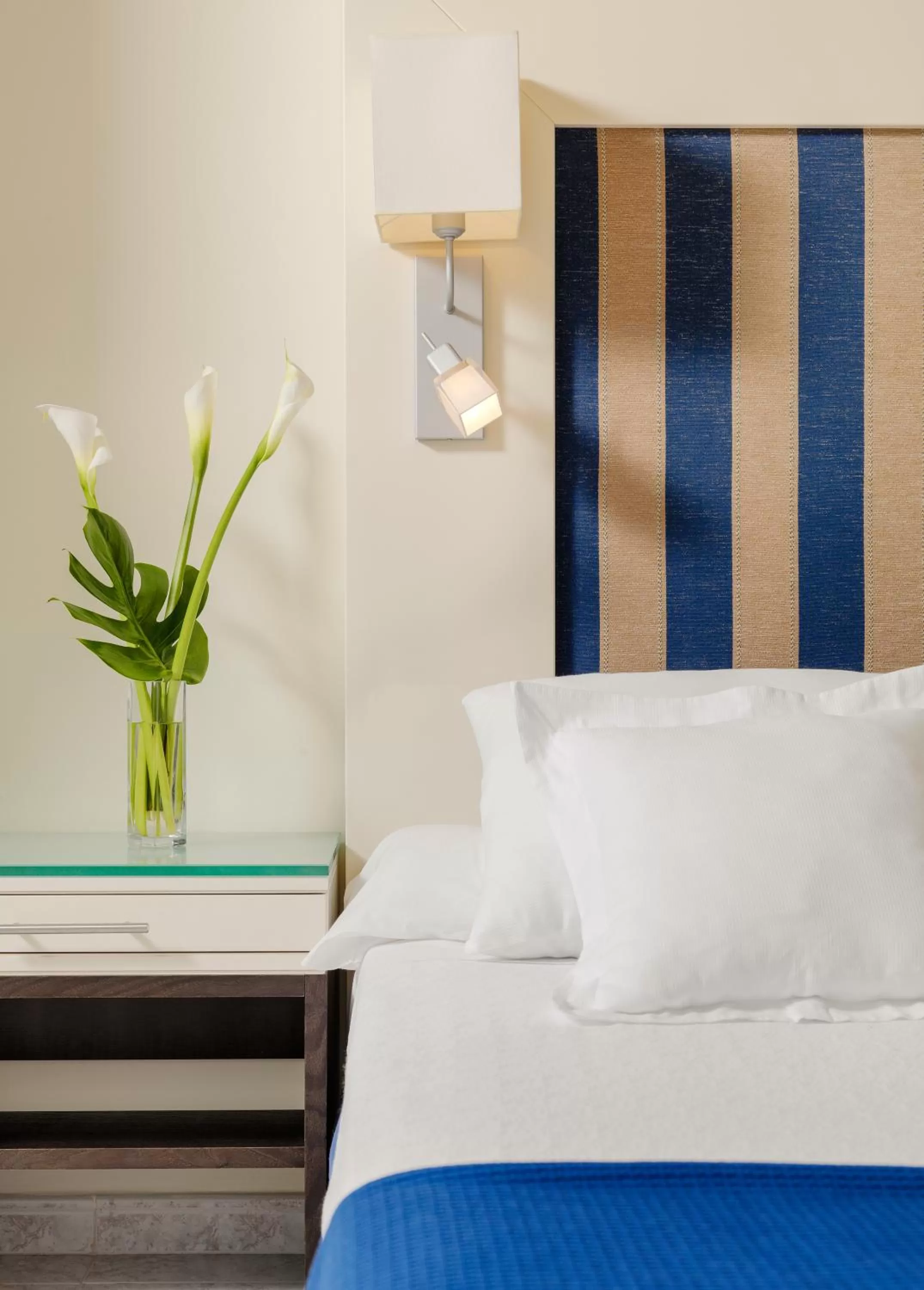  Junior Suite (2 Adults) in H10 Las Palmeras