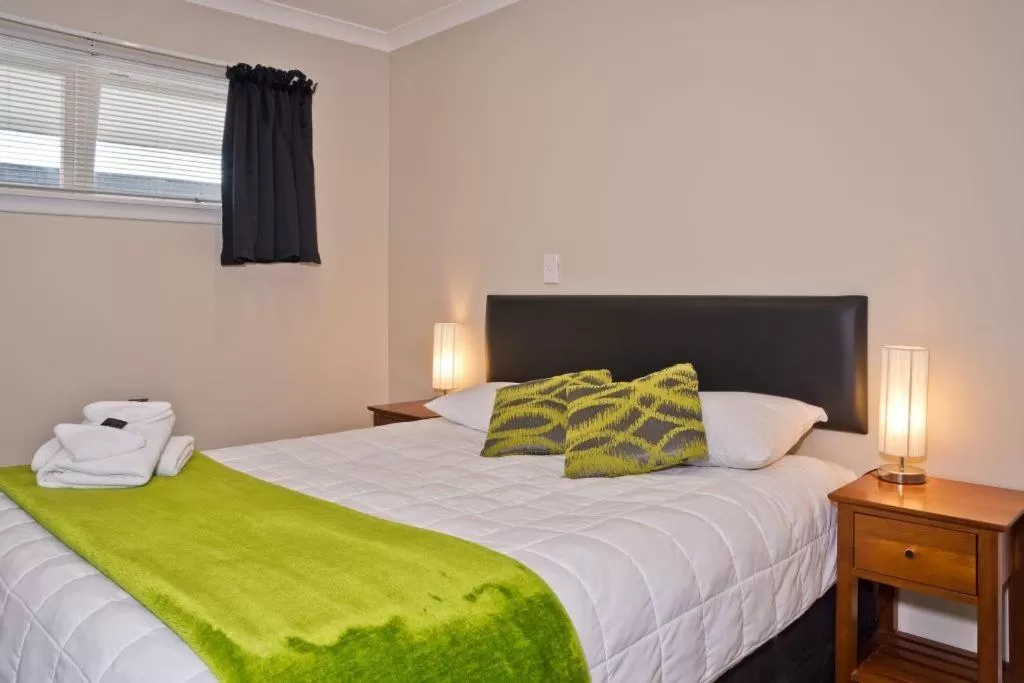 Deluxe Two-Bedroom Apartment in Picton Accommodation Gateway Motel