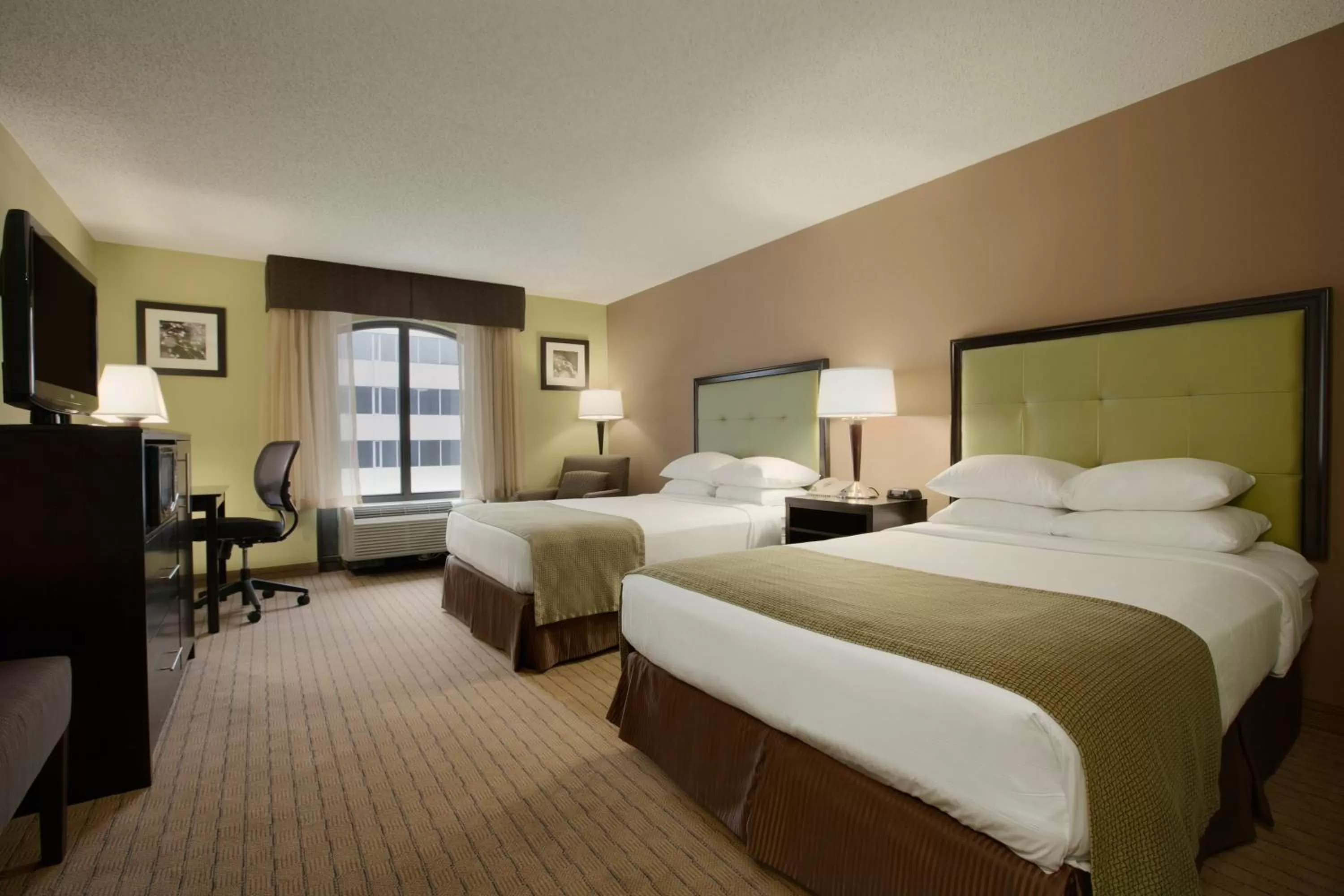 Deluxe Business Double Room - Non-Smoking in Days Inn by Wyndham Baltimore Inner Harbor