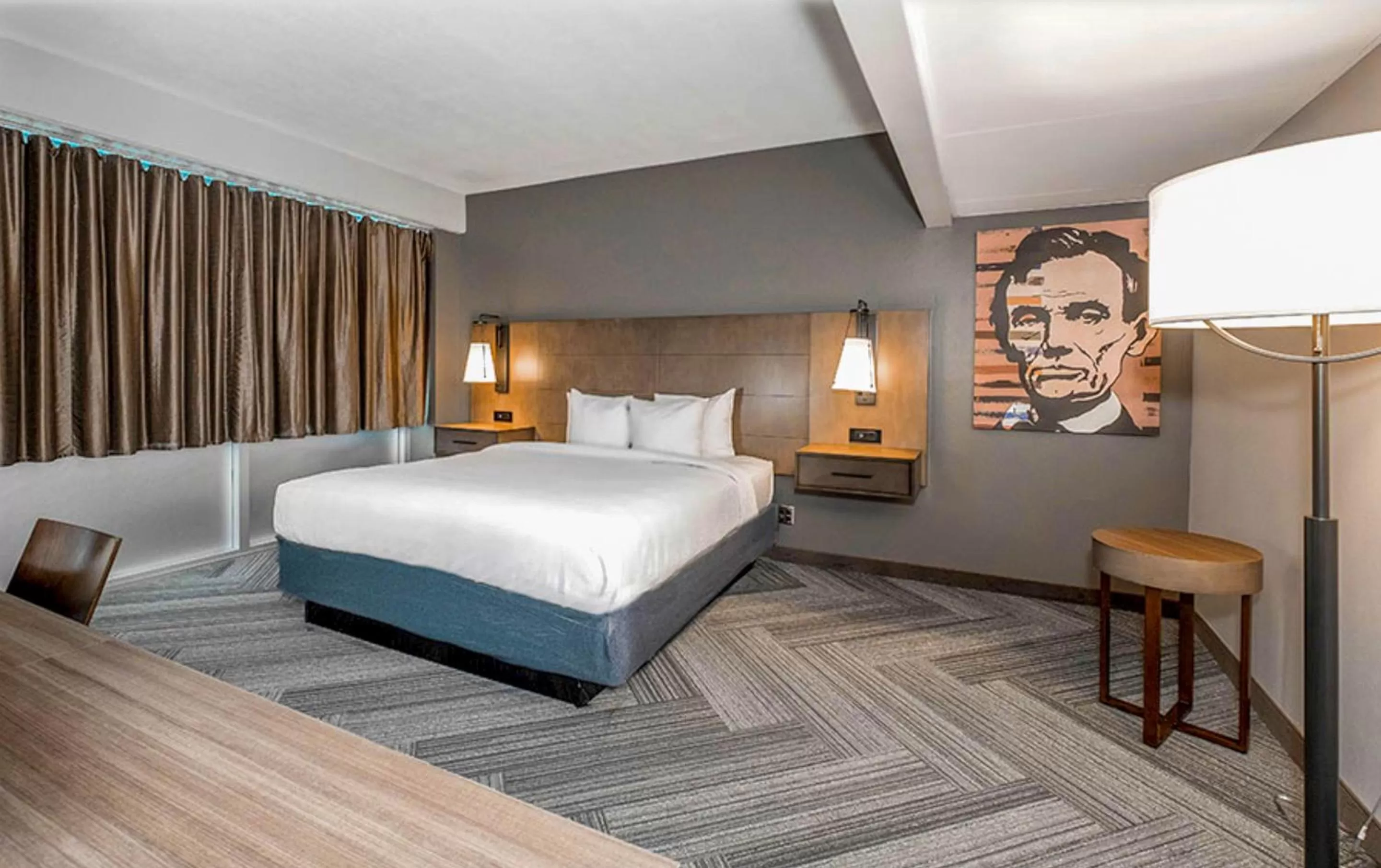 One-Bedroom Queen Suite - Non-Smoking in State House Inn, Trademark Collection by Wyndham