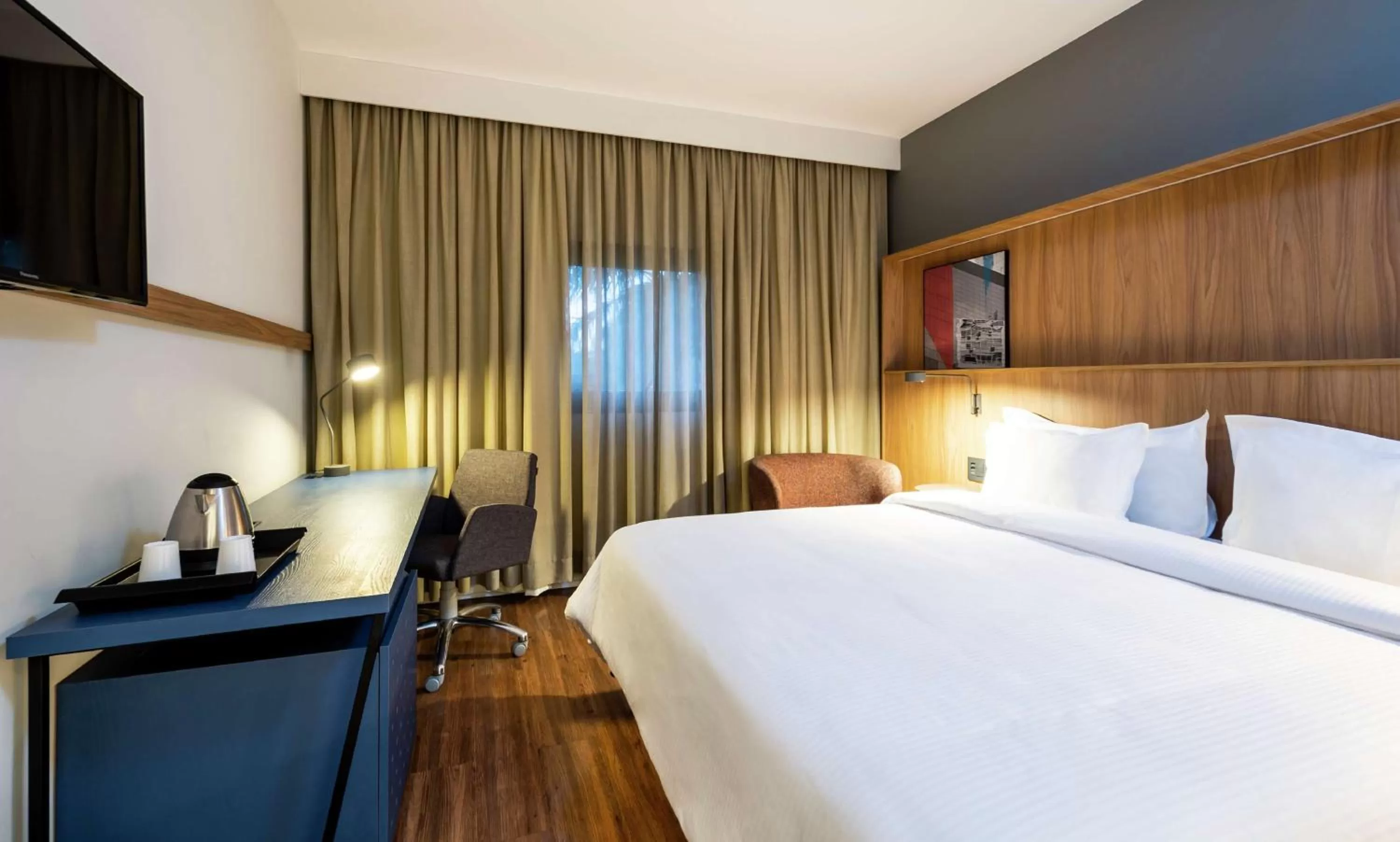 Queen Room - single occupancy - Non-Smoking in Hampton by Hilton Guarulhos Airport