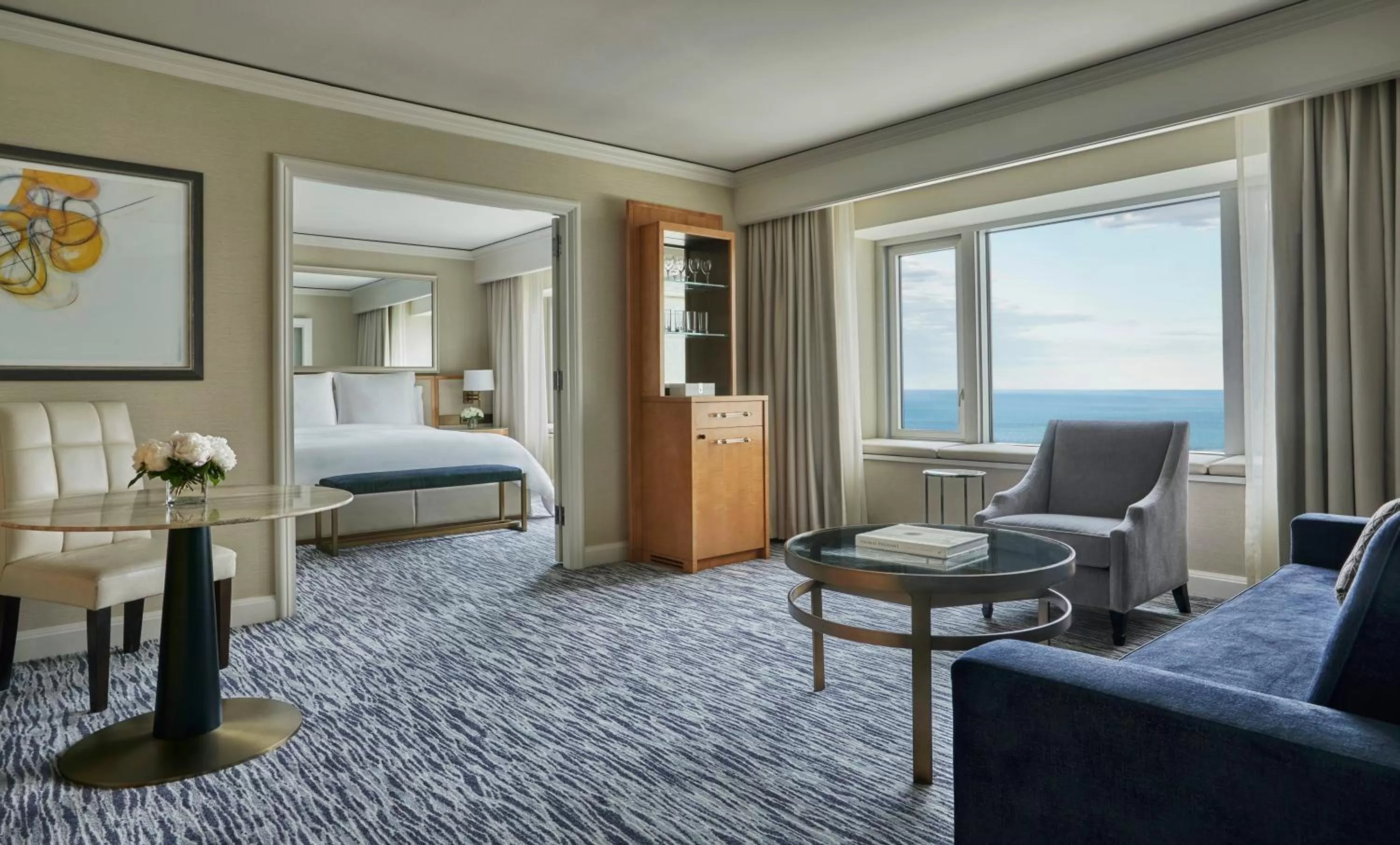 Executive King Suite with Lake View in Four Seasons Chicago