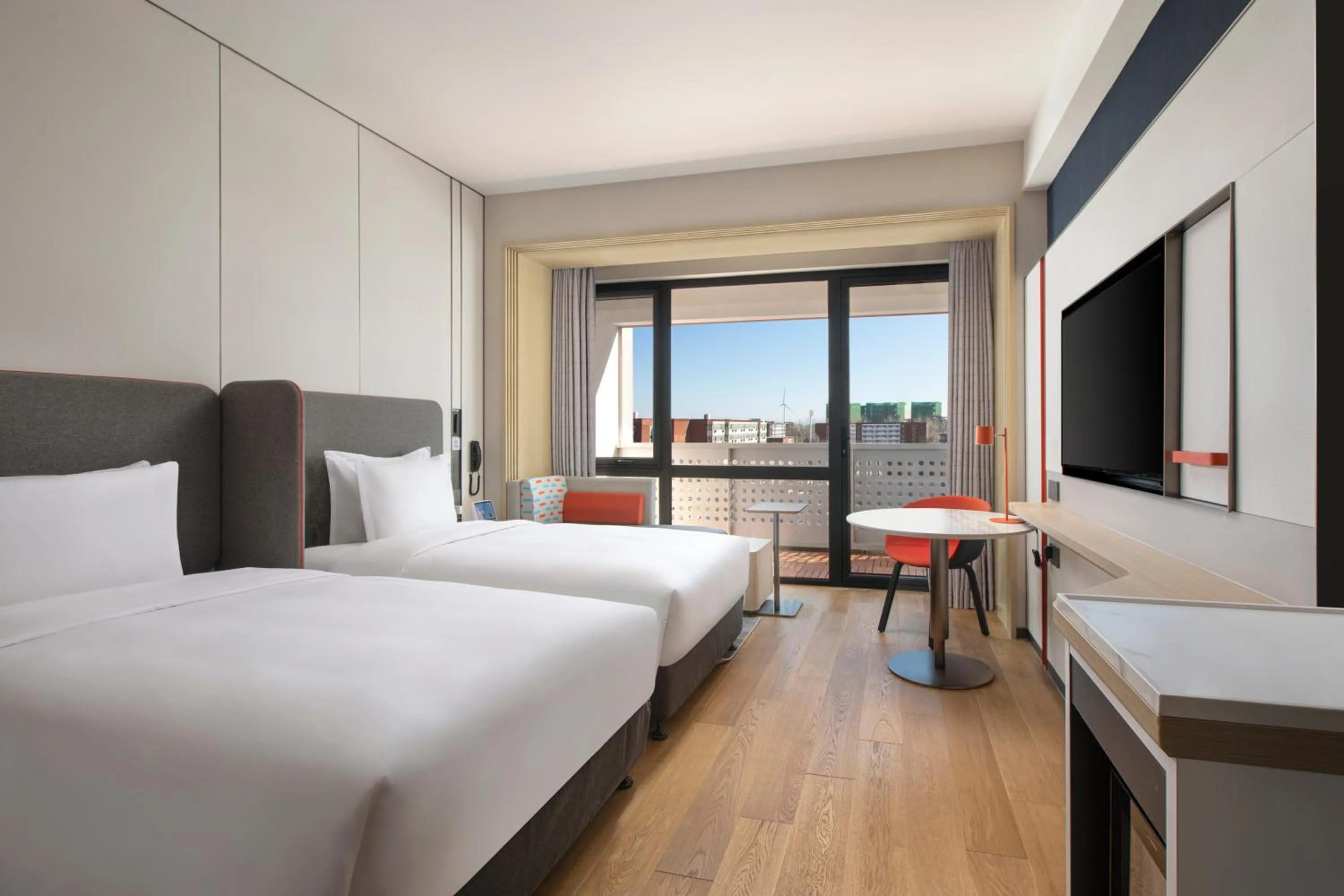 Standard Twin Room with Balcony in Holiday Inn Express Beijing Yizhuang Center by IHG