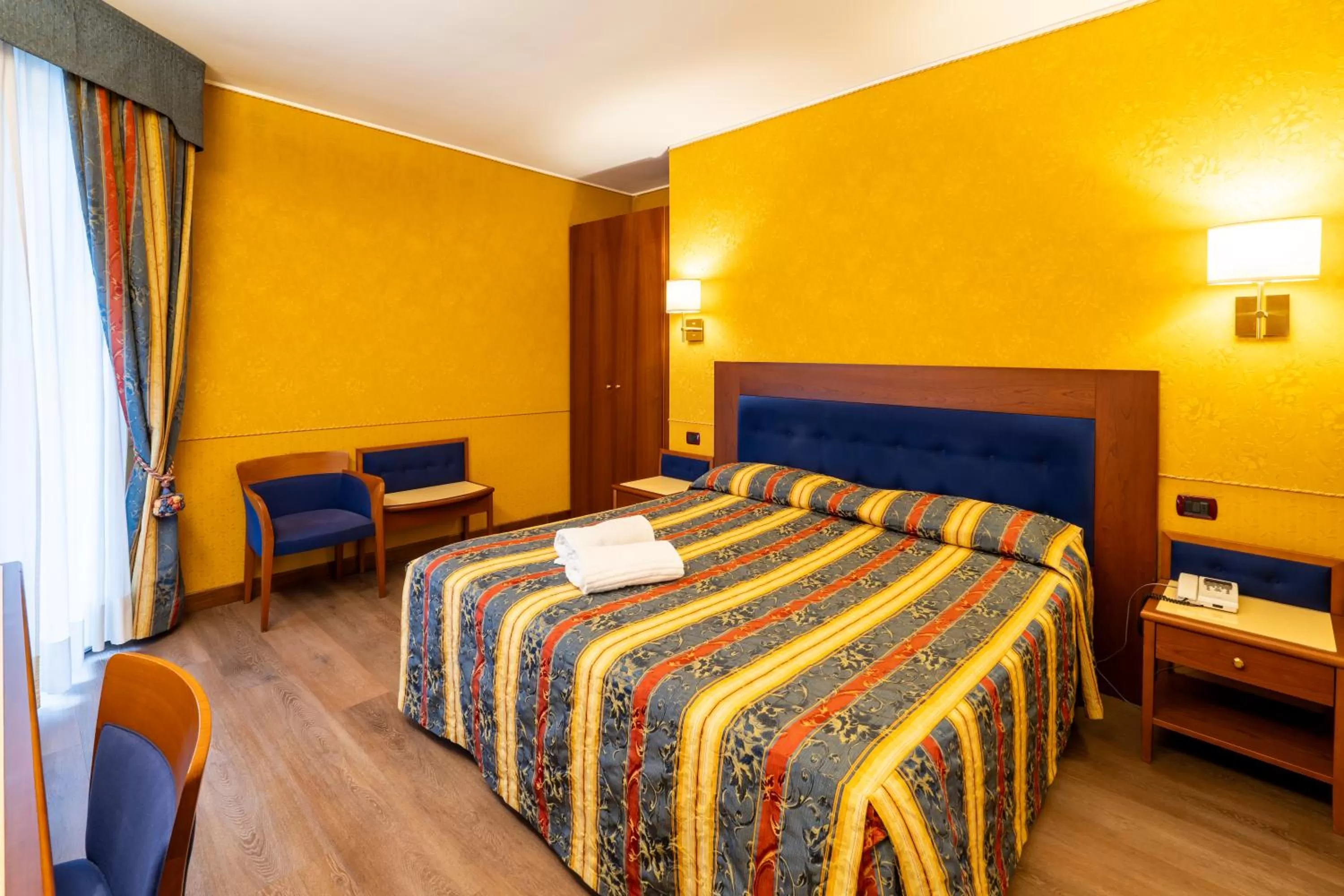 Superior Double Room in Hotel Des Etrangers