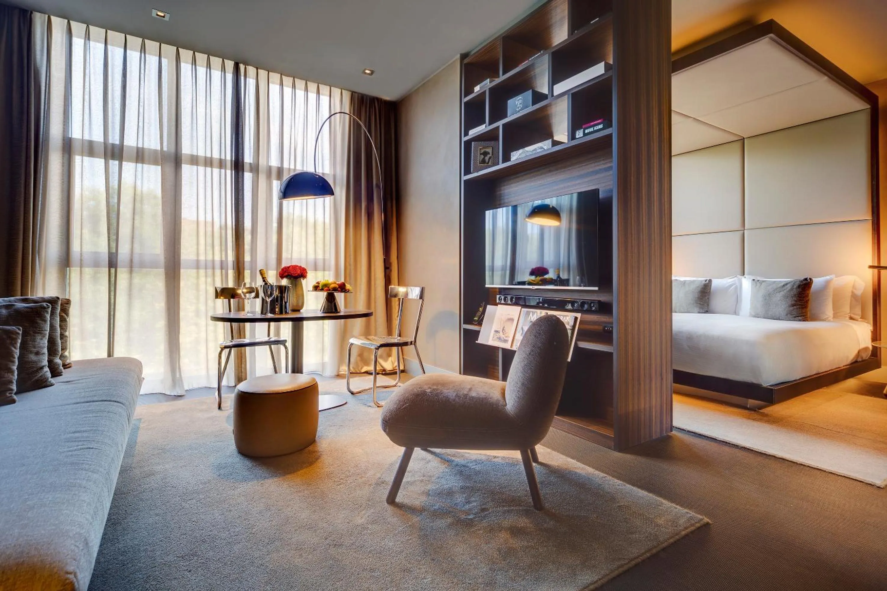 Extra ME+ Junior Suite with City VIew in ME Milan Il Duca