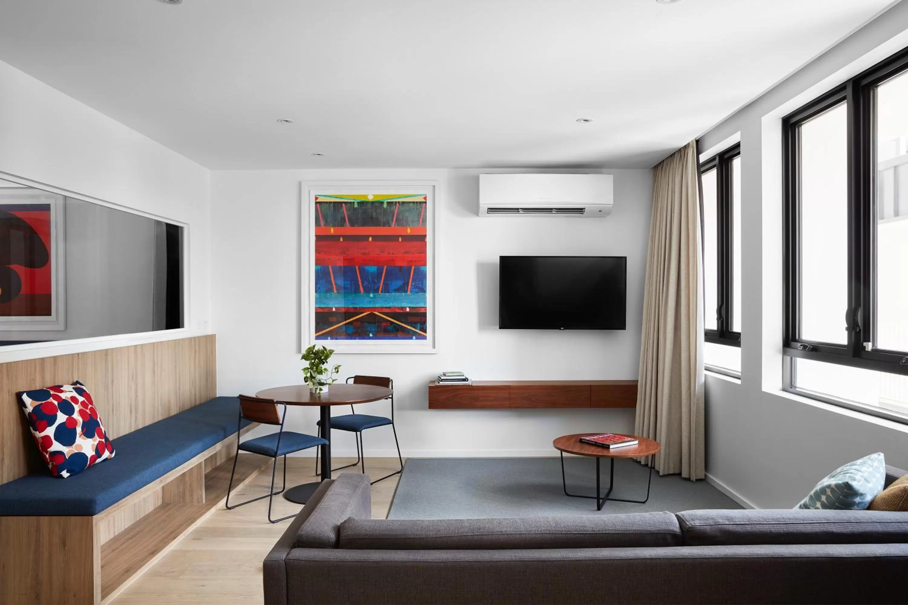 Two-Bedroom Two-Bathroom Suite in The Johnson Brisbane - Art Series