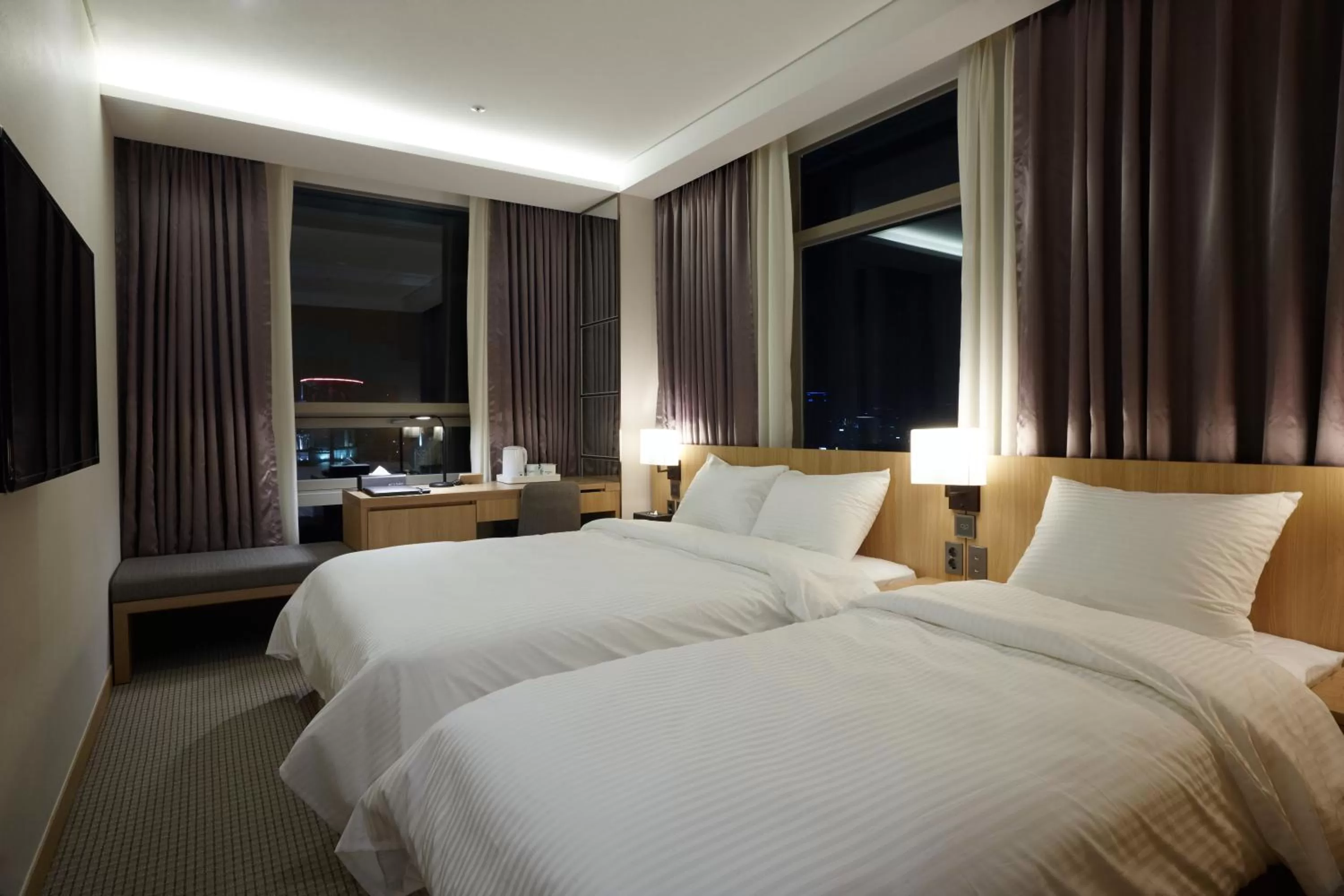 Premium Twin Room in Hotel Migliore Seoul