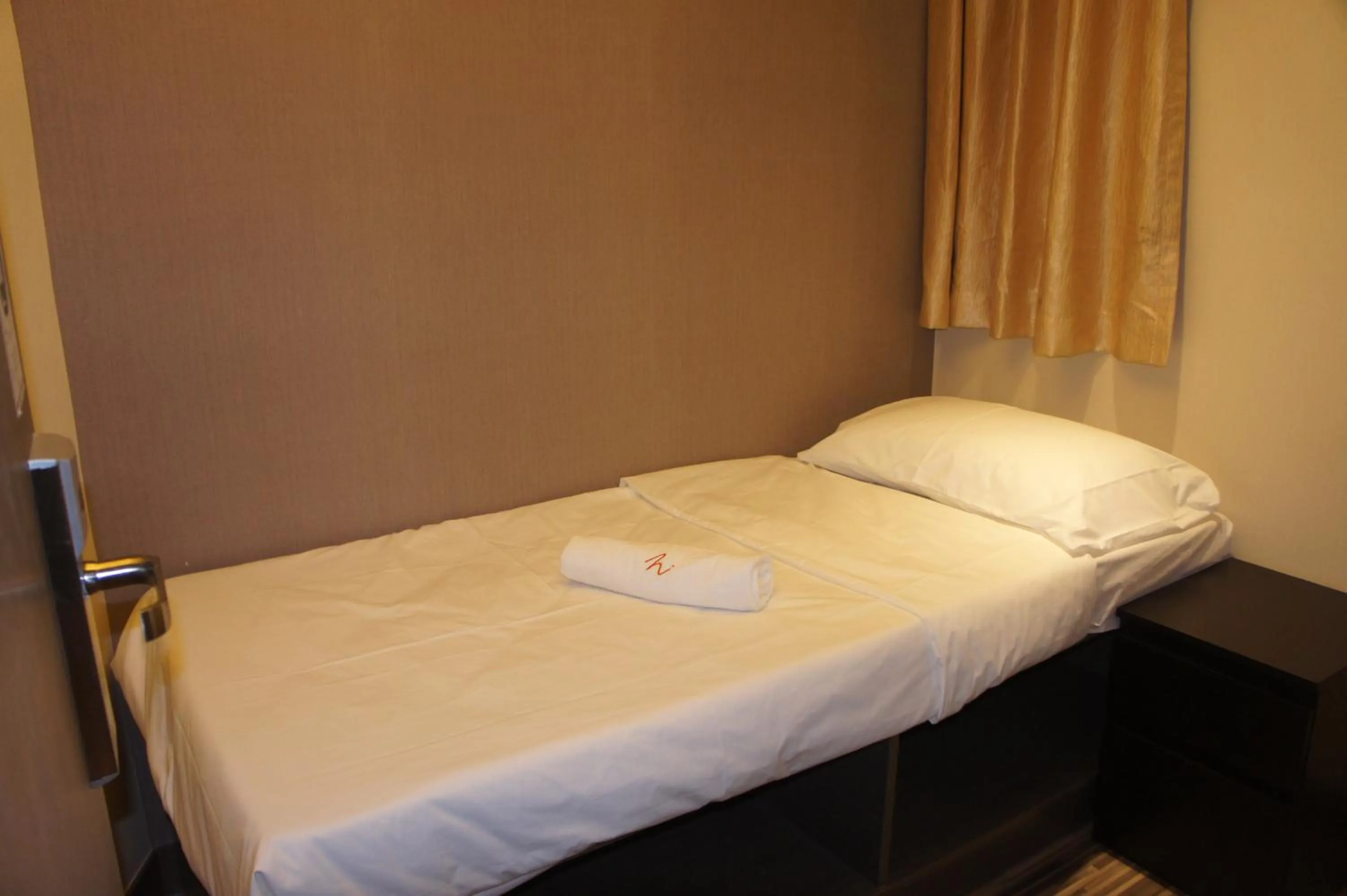 Standard Single Room in Homy Inn North Point