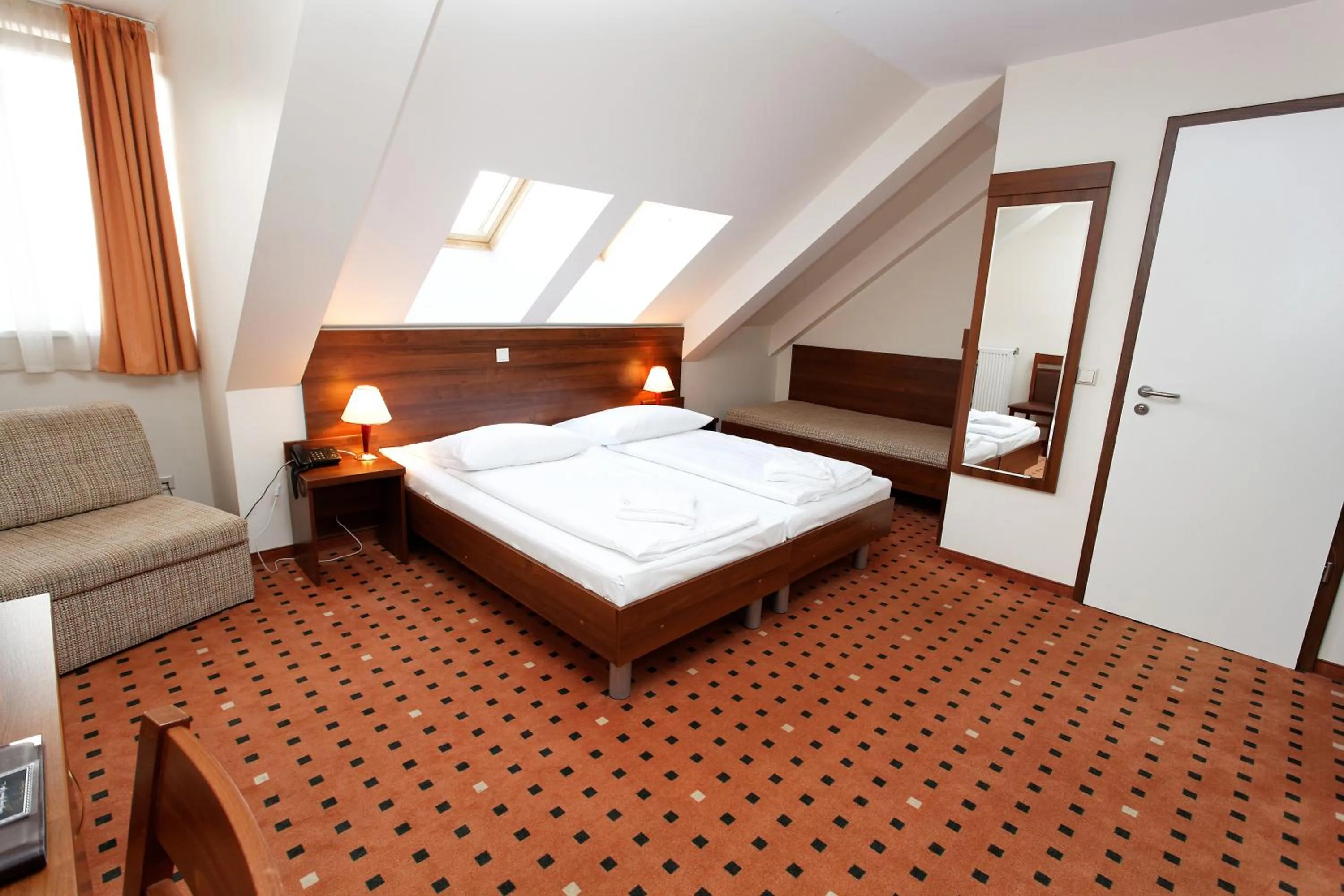 Family Room (2 Adults + 2 Children) in Hotel Europa City