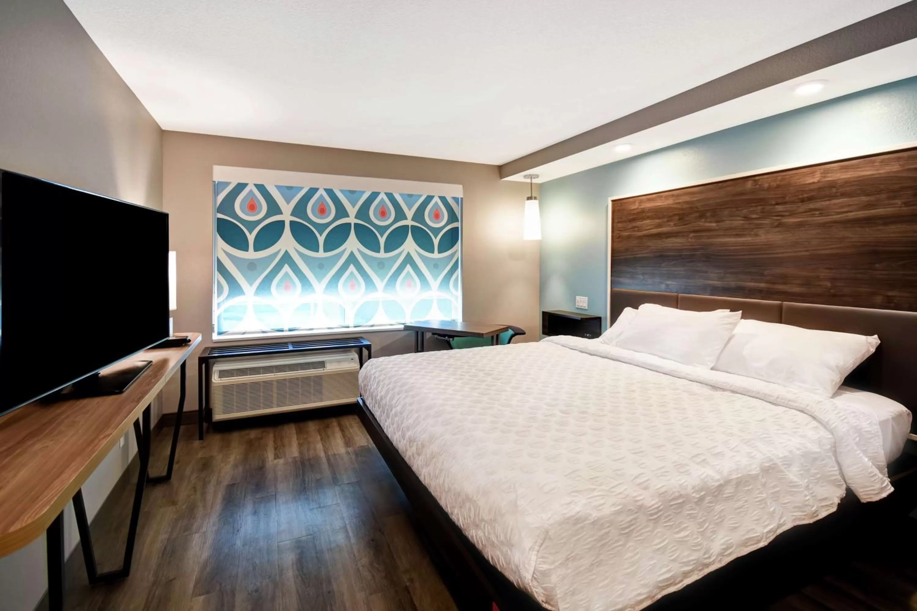 King Room - Hearing Accessible in Tru By Hilton Fort Wayne