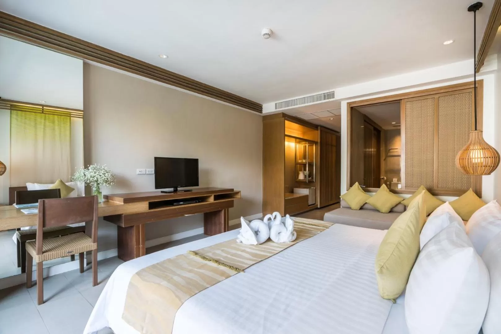 Pool View Deluxe-Hillside in KC Grande Resort Koh Chang