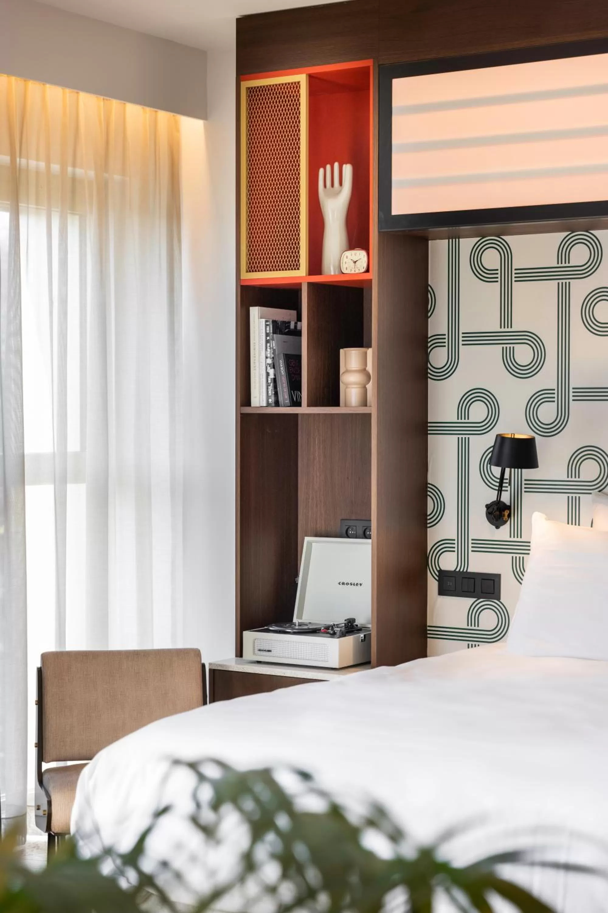 Not-so-Standard room with a view in Yalo Urban Boutique Hotel Gent