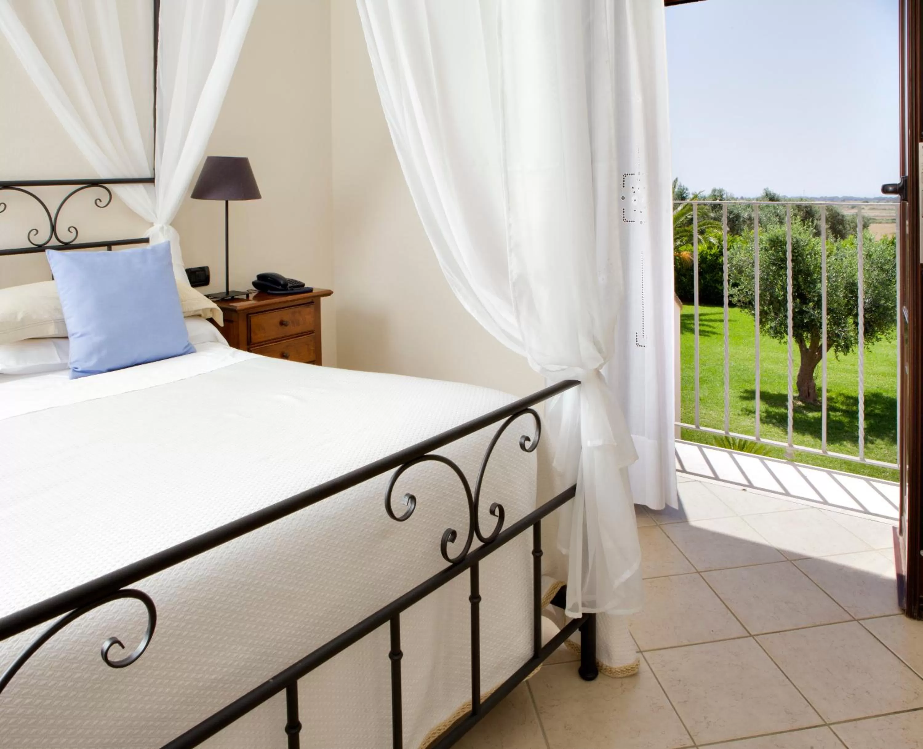 Classic Double Room in Masseria Panareo