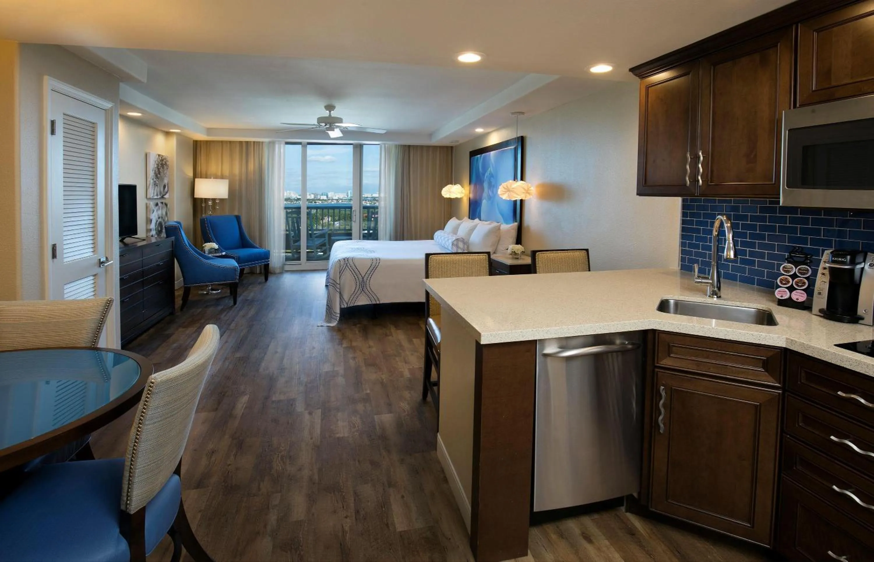 Mobility Accessible Traditional King Guest Room in Lido Beach Resort - Sarasota