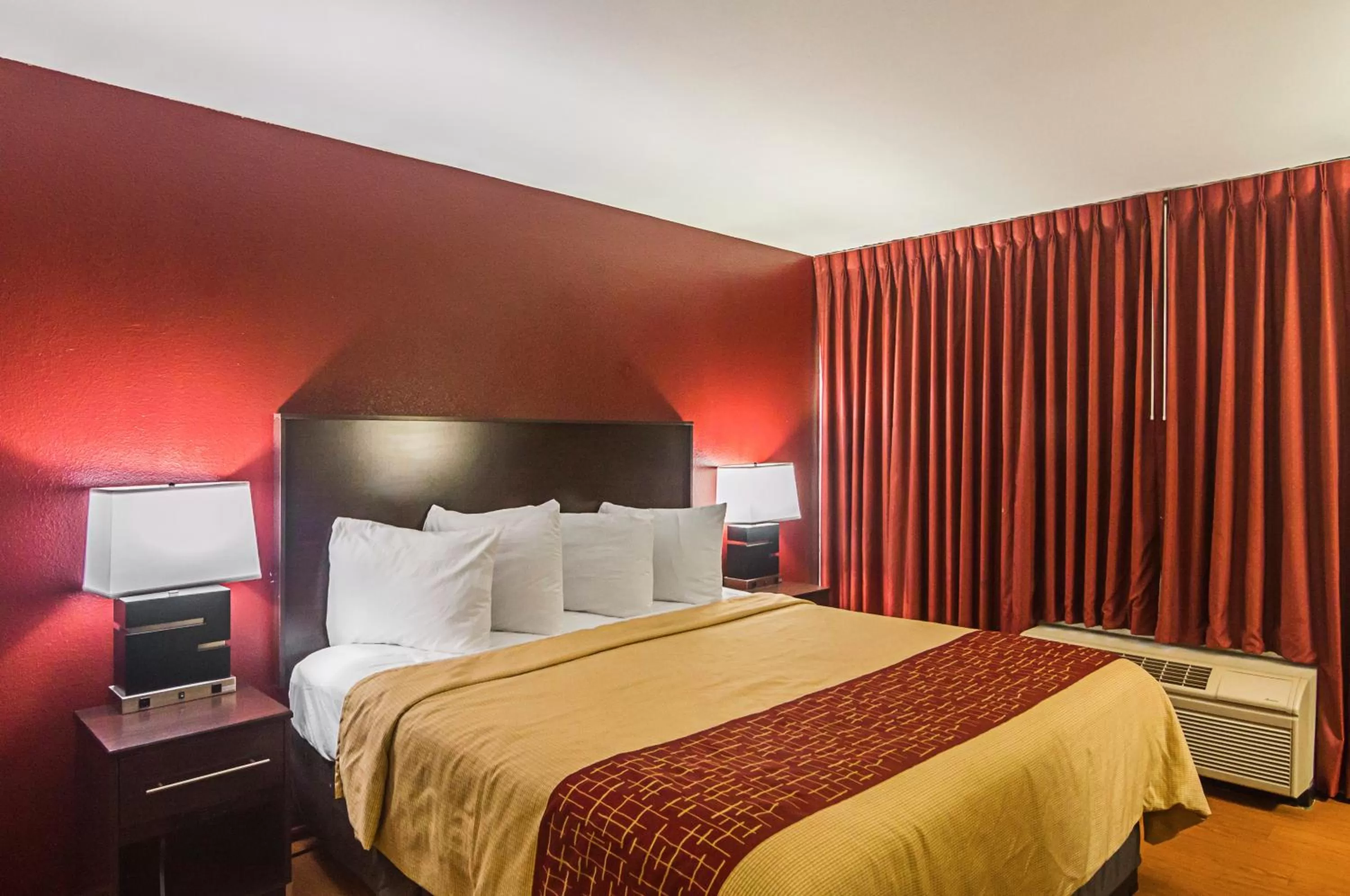  Suite King Bed - Non-Smoking in Red Roof Inn Lubbock