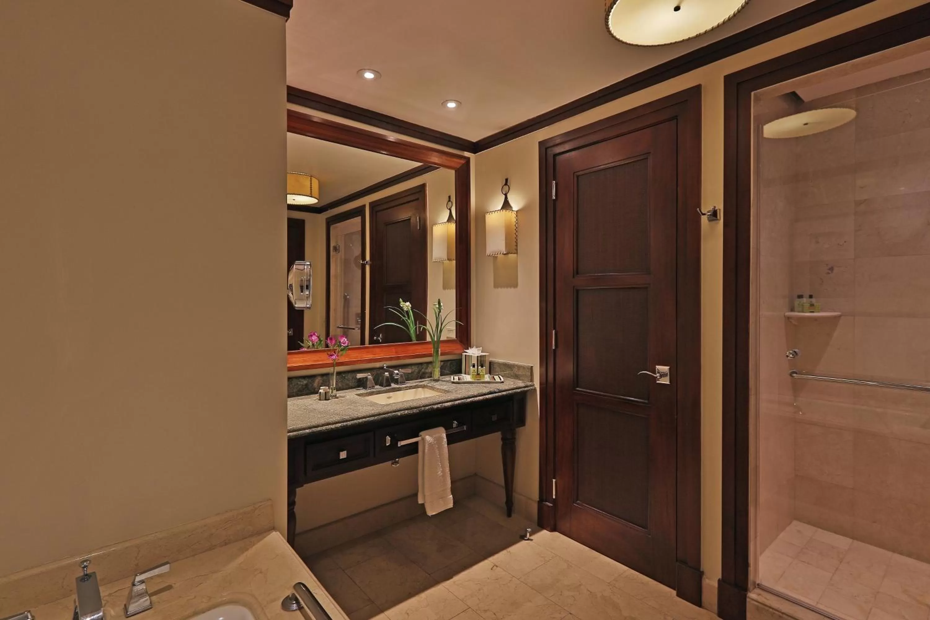 1 King Premium Pool View - single occupancy in InterContinental Costa Rica at Multiplaza Mall by IHG