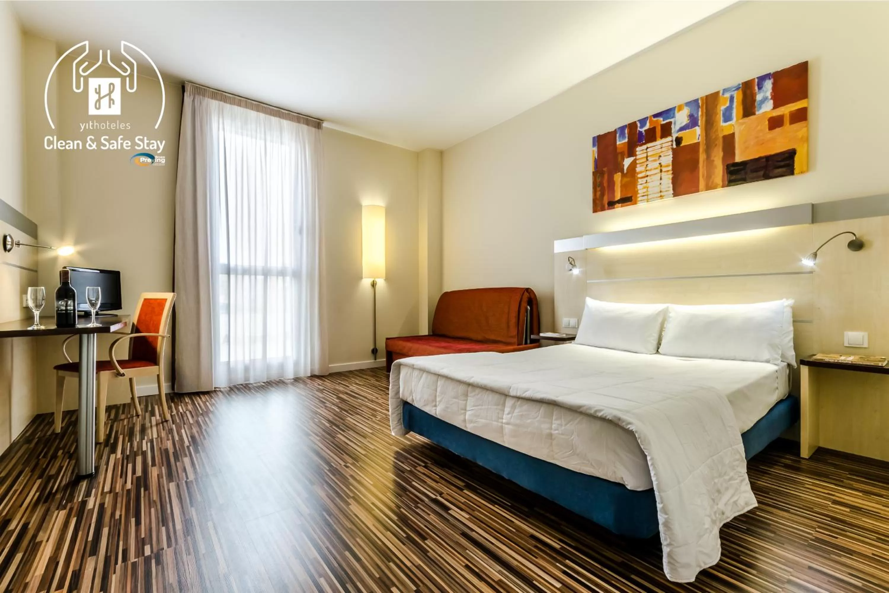 Double or Twin Room with Parking in Hotel YIT Ciudad De Zaragoza
