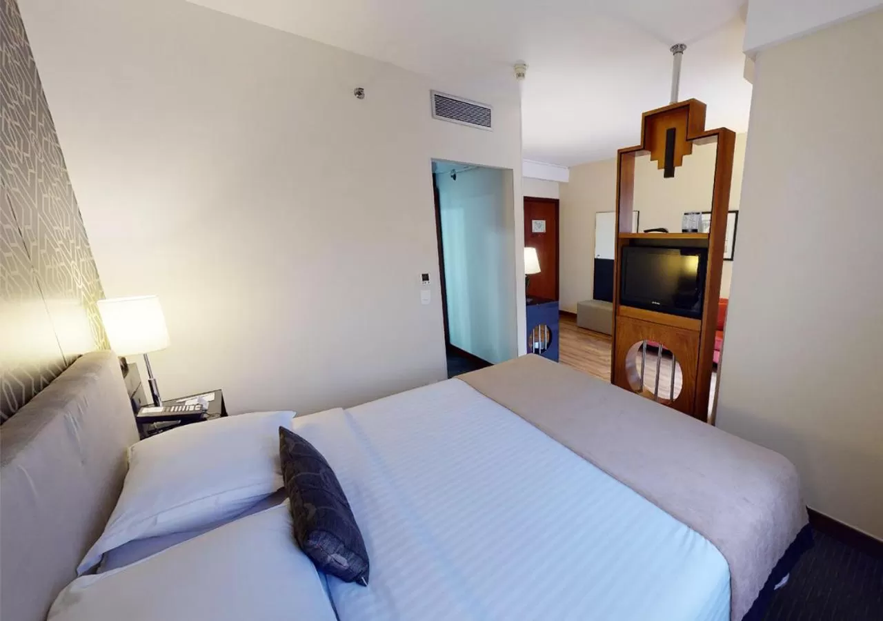 Superior Suite - single occupancy in Estanplaza Funchal Faria Lima