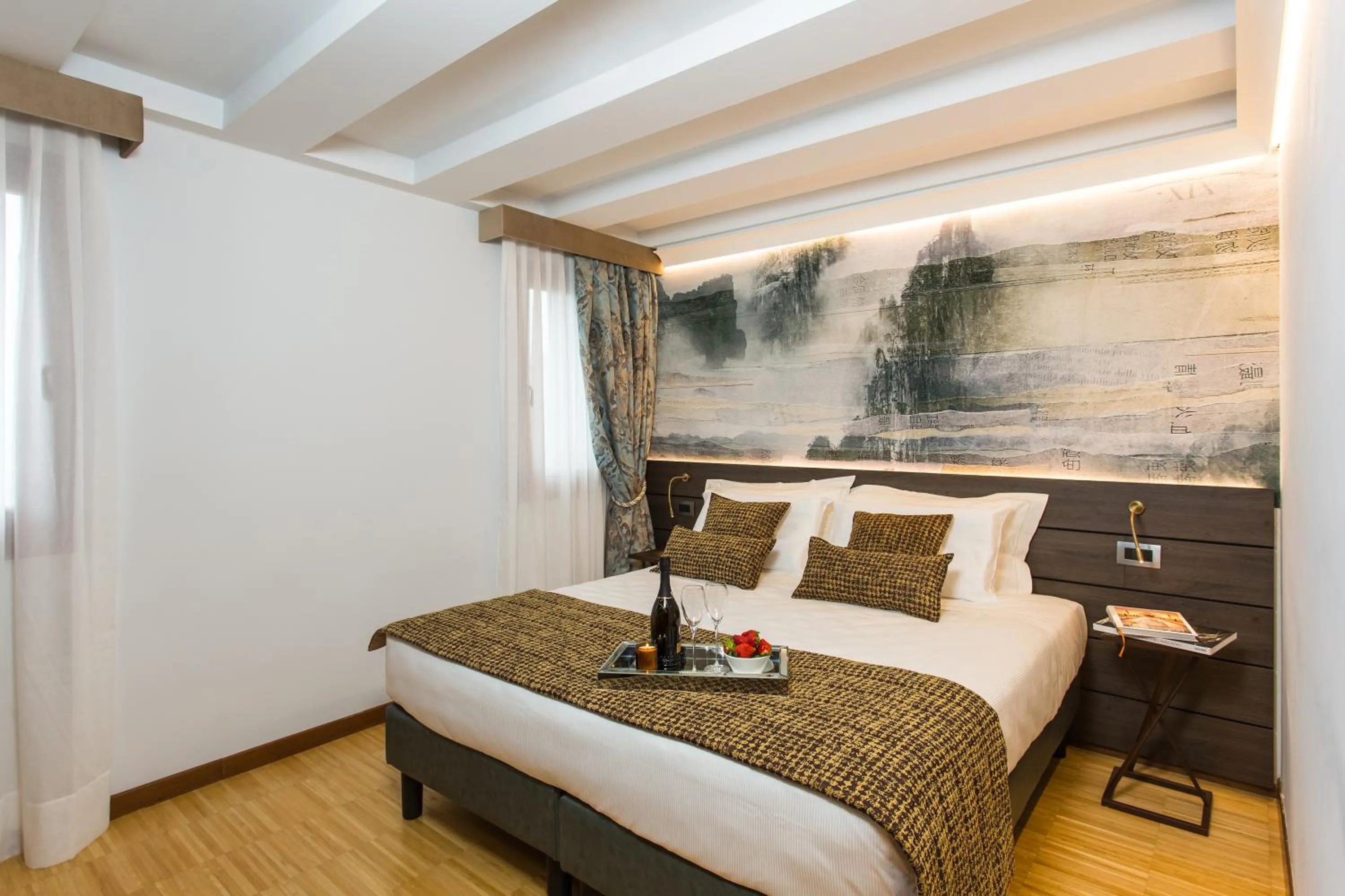 Superior Double or Twin Room in Venice Maggior Consiglio