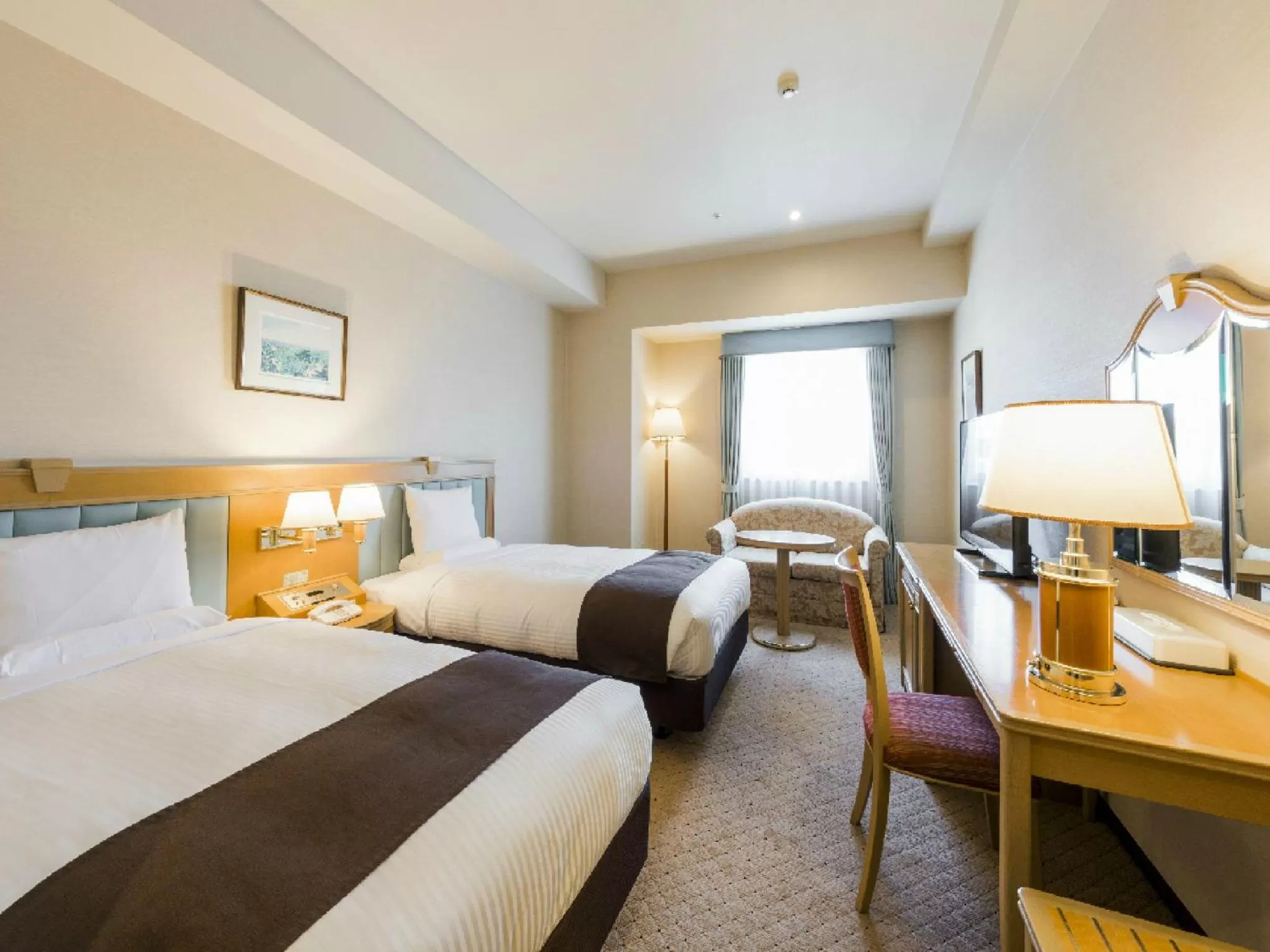 Standard Corner Twin Room - Non-Smoking in HOTEL MYSTAYS Sapporo Aspen