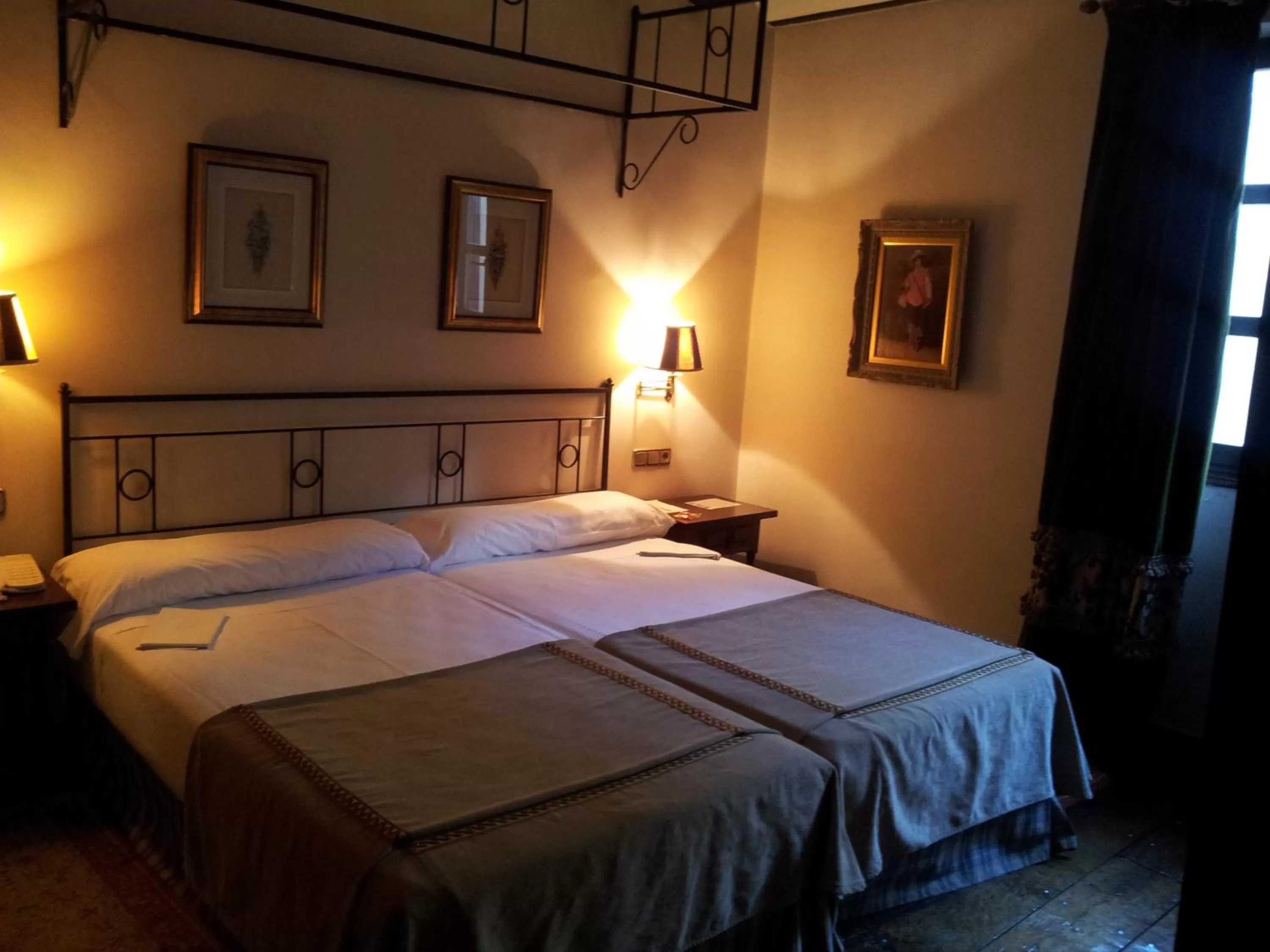 Junior Suite in Parador de Santillana Gil Blas