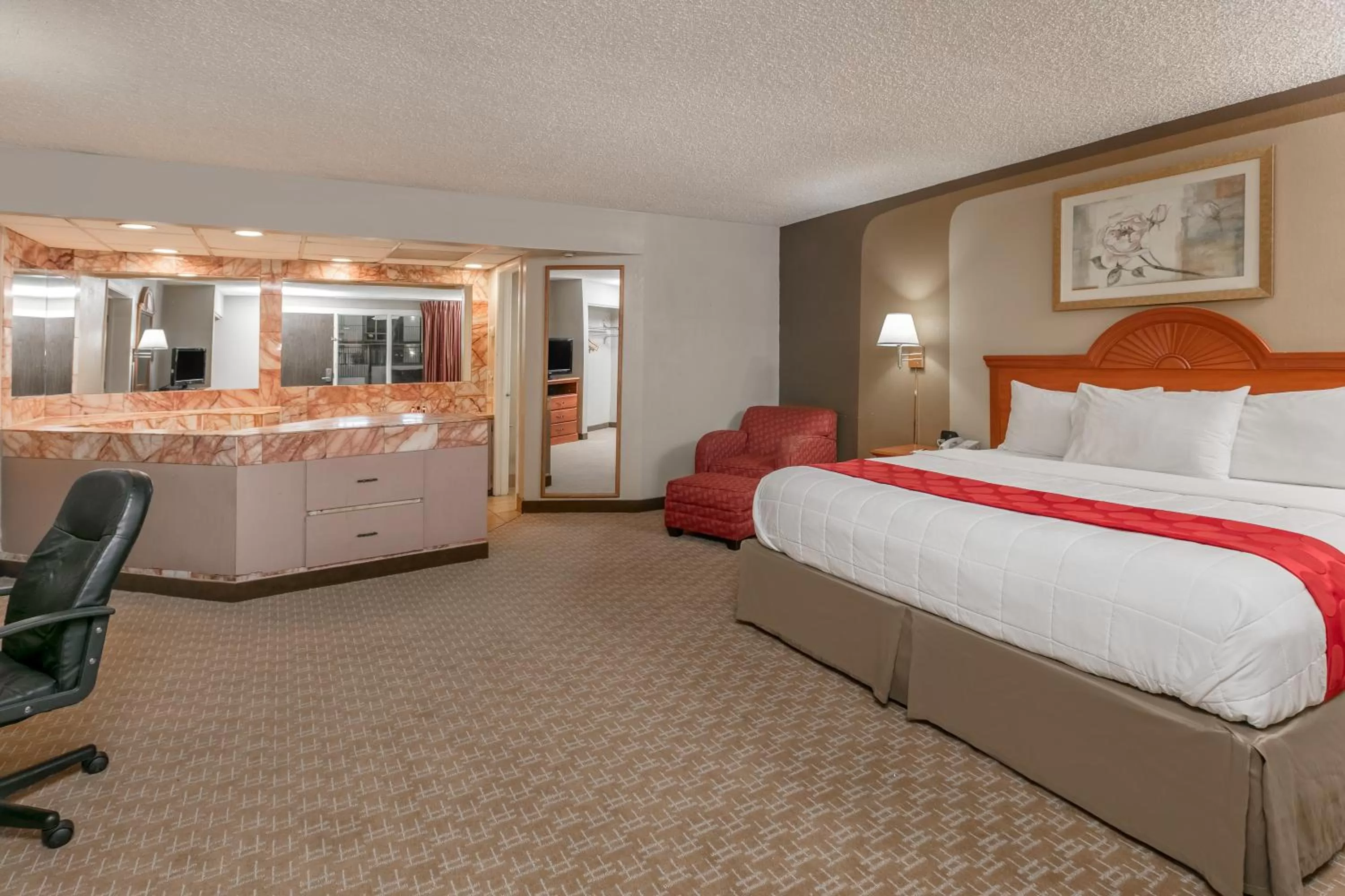 One-Bedroom Deluxe King Suite - Smoking in Ramada by Wyndham Odessa Near University of Texas Permian