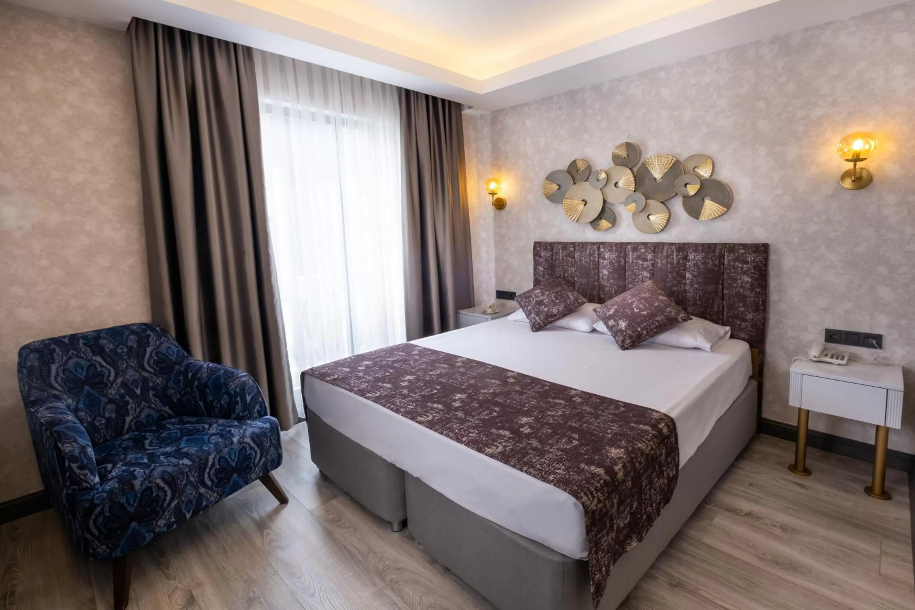 Standard Double Room in Avion Suite Hotel