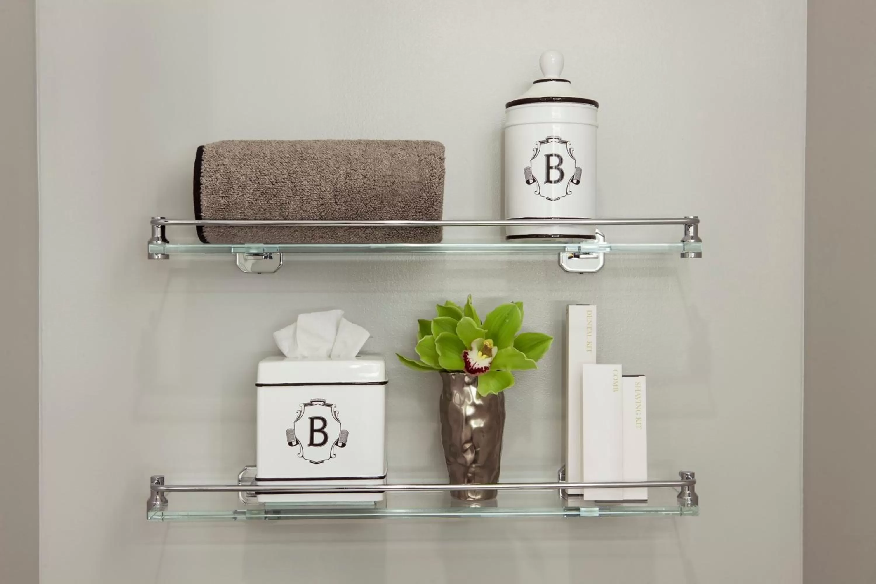 Classic Suite in InterContinental New York Barclay Hotel by IHG