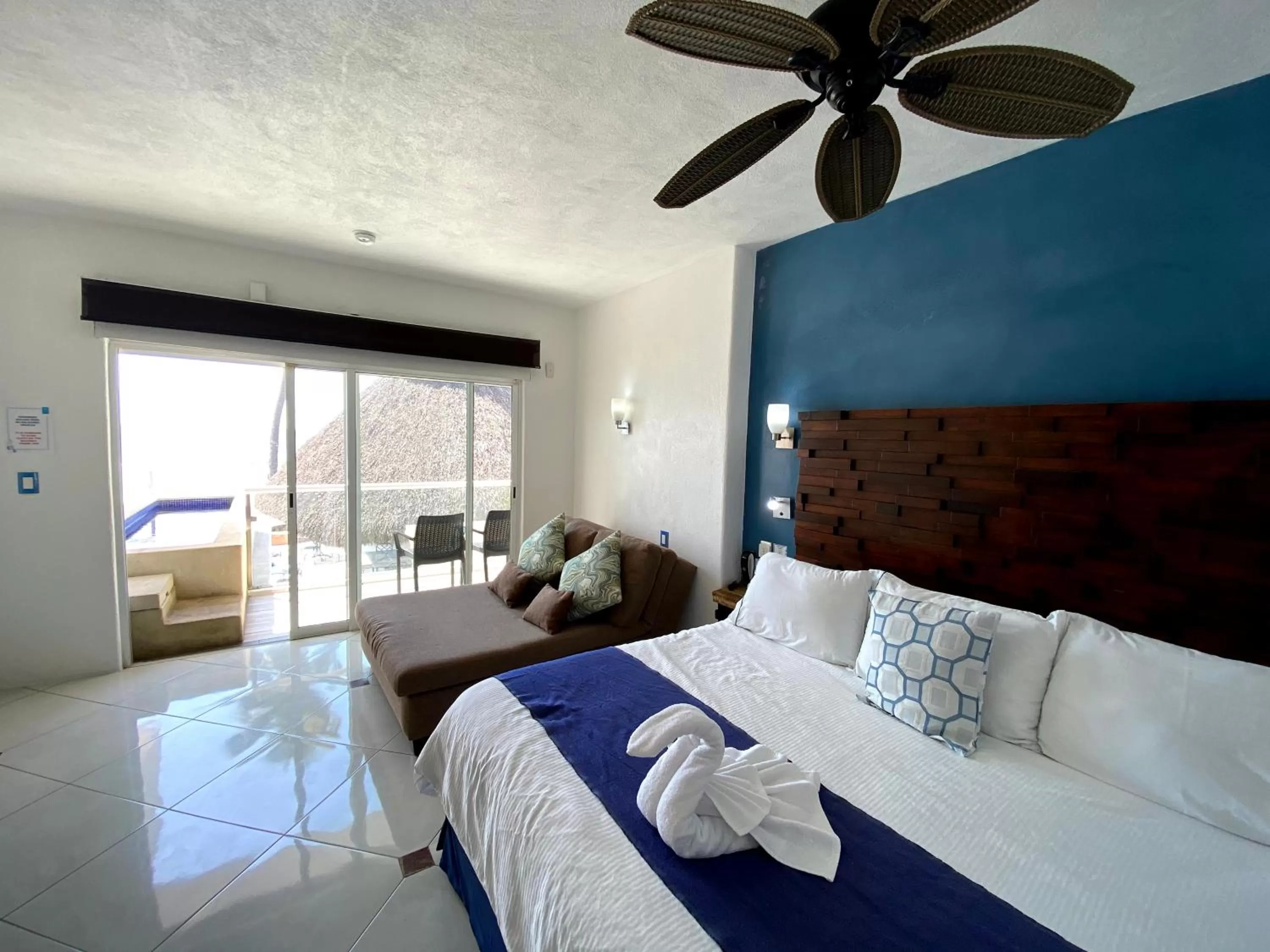 Deluxe Suite in Mar Celeste