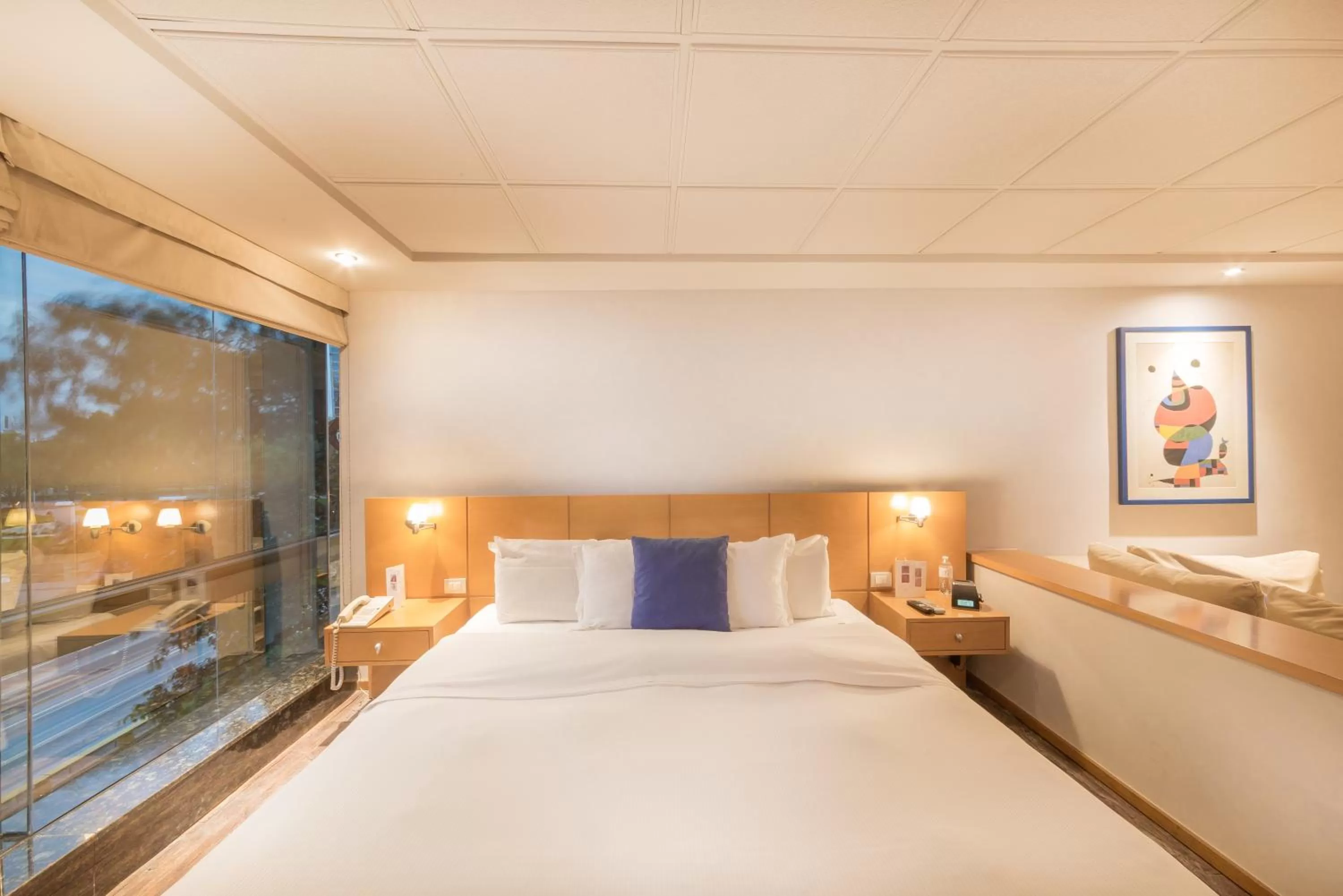 Master Suite in Suites Contempo