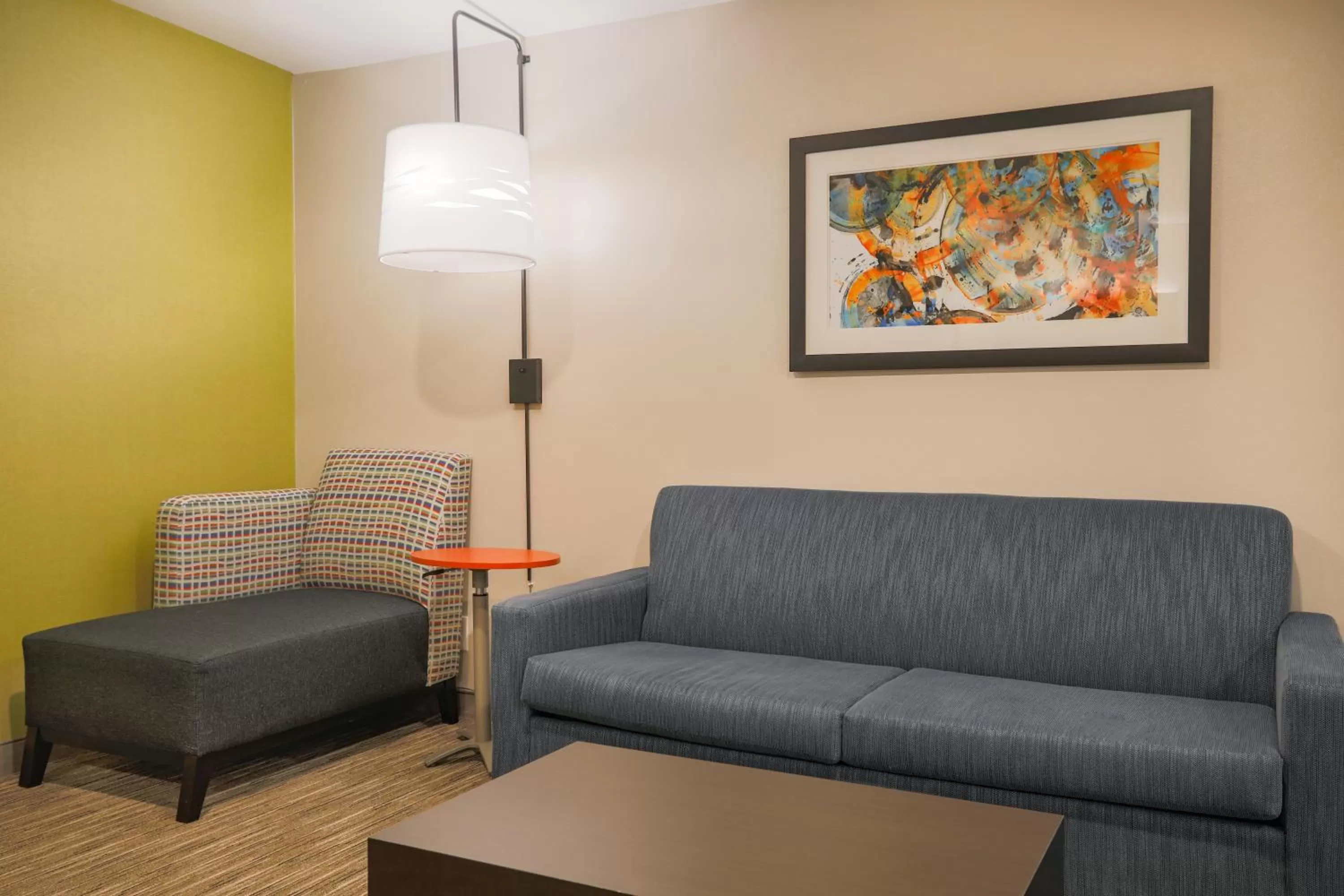 One-Bedroom Queen Suite in Holiday Inn Express Prescott by IHG