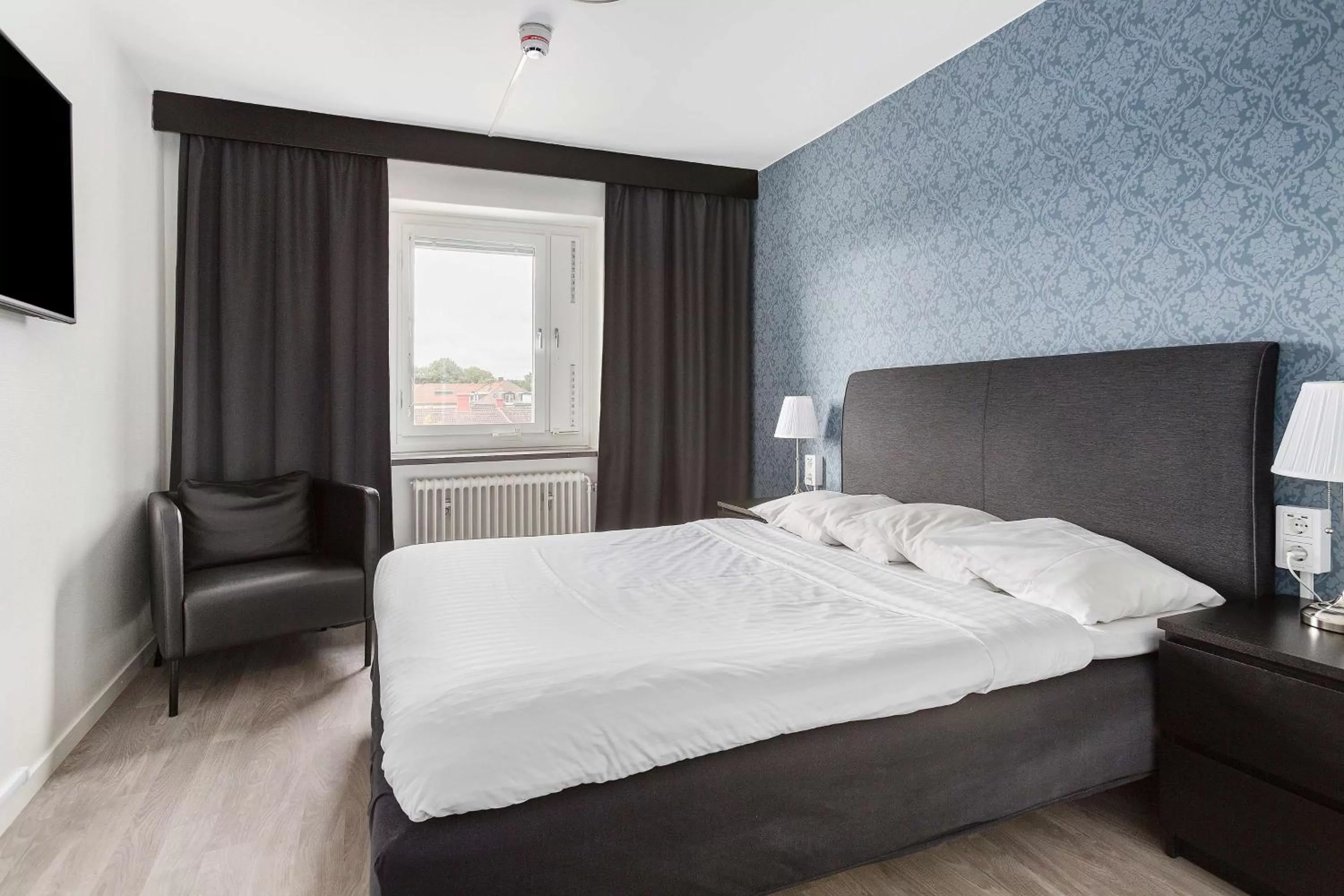 Business Queen Room in Best Western Hotel Tranas Statt