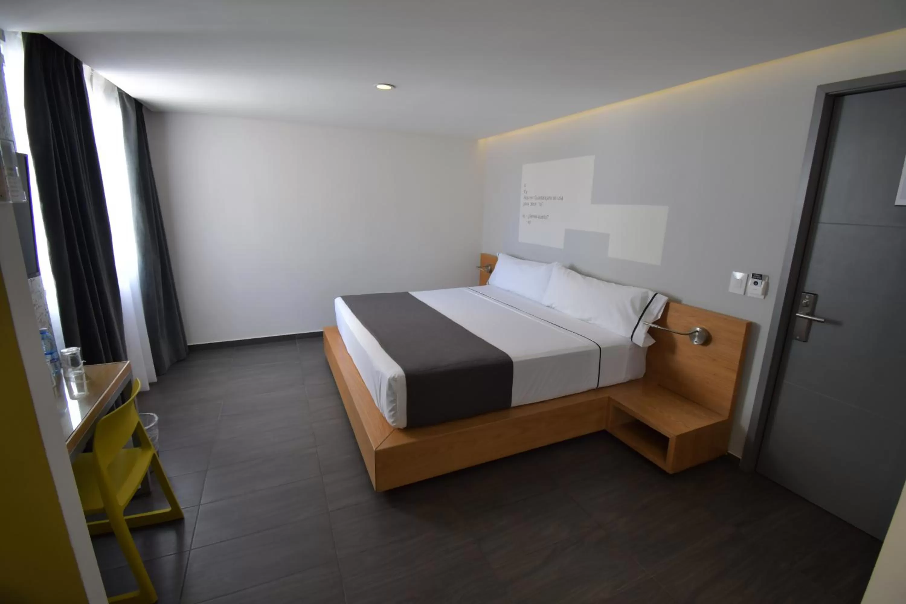 Superior King Room in Hotel Perla Central