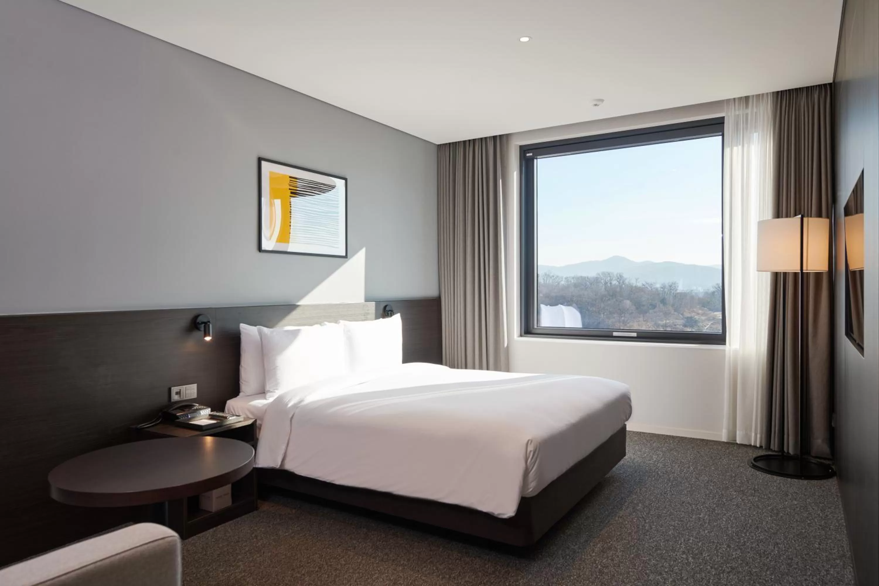 Deluxe Double Room in Nine Tree by Parnas Seoul Pangyo