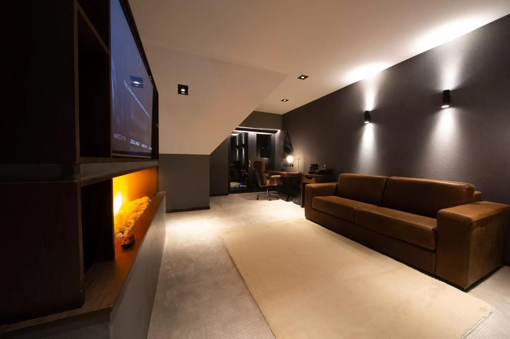 Signature Suite with Golf View in Cave Hotel & Golf Resort