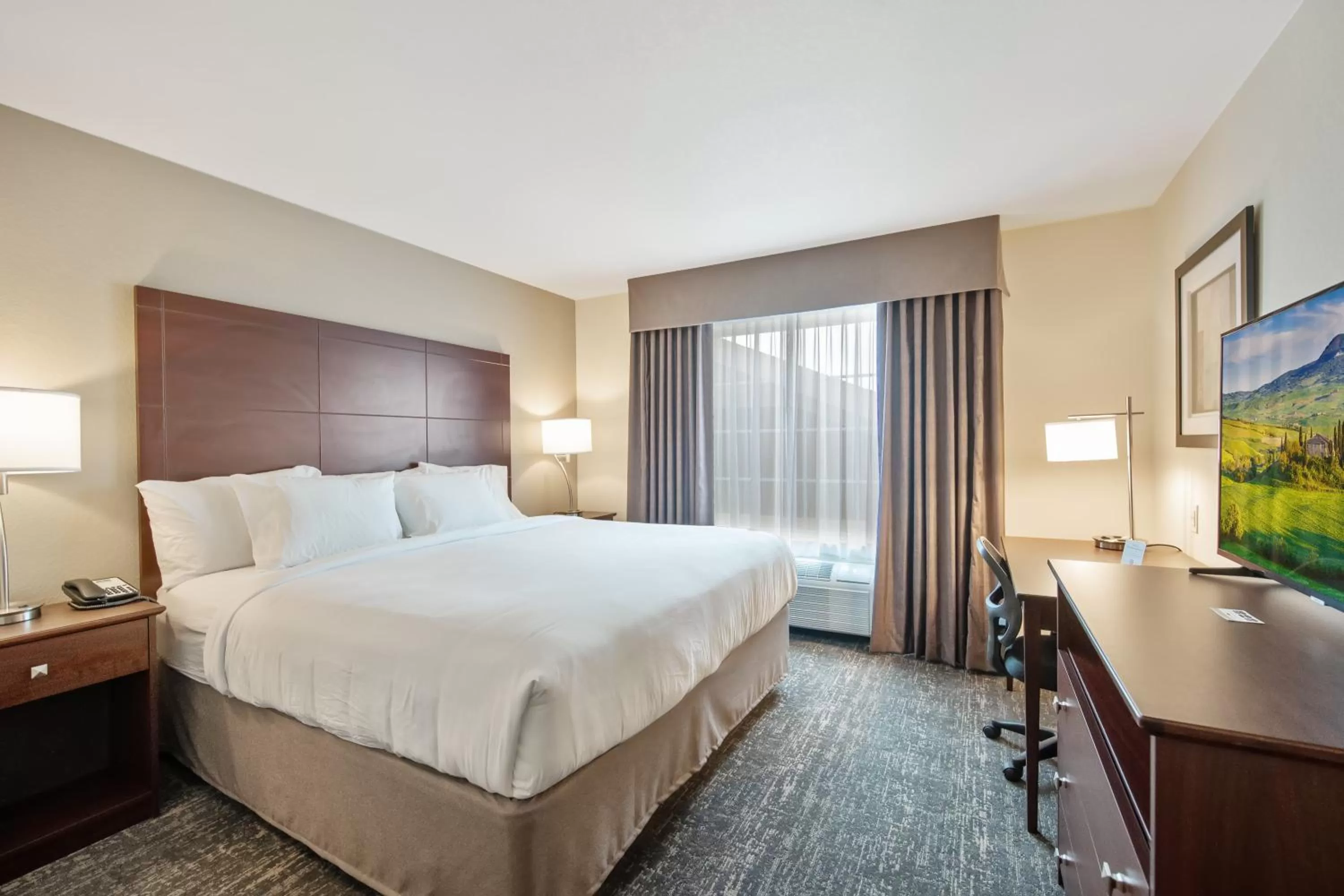 King Room - Disability Access in Cobblestone Hotel & Suites - Austin