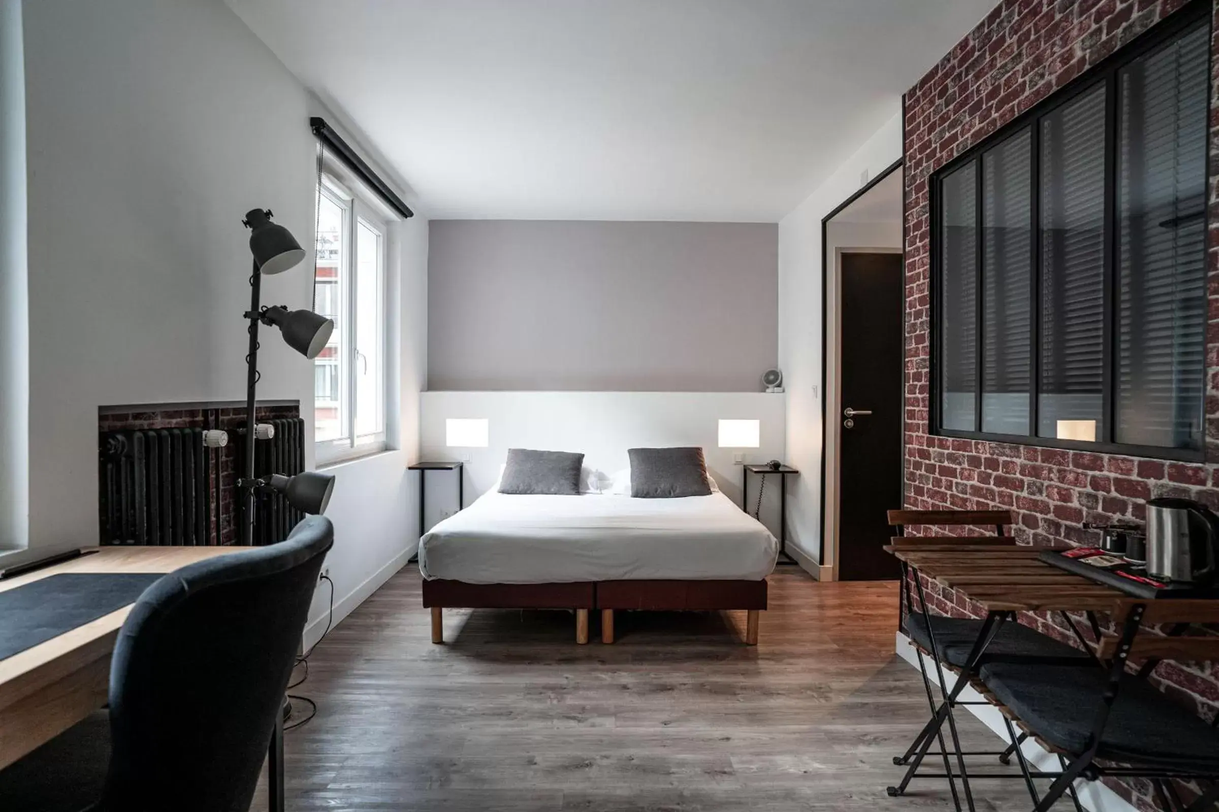 Hotel De Quebec Hotel De Quebec